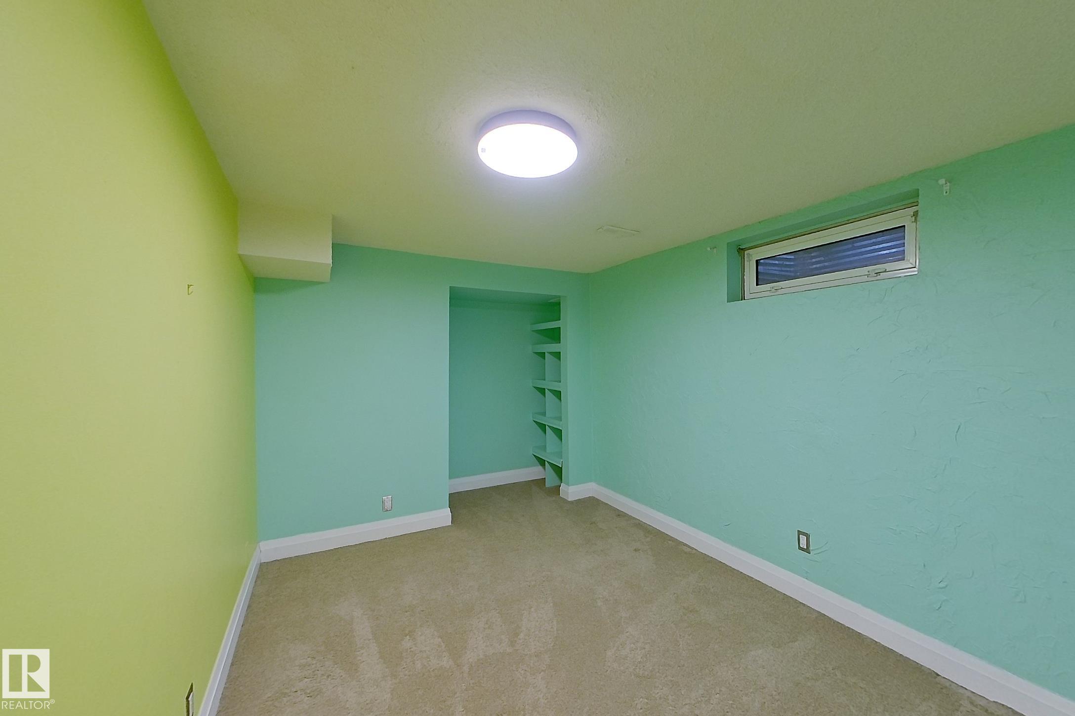 Photo 37 at 10 Brunswick Crescent, Braeside, St. Albert