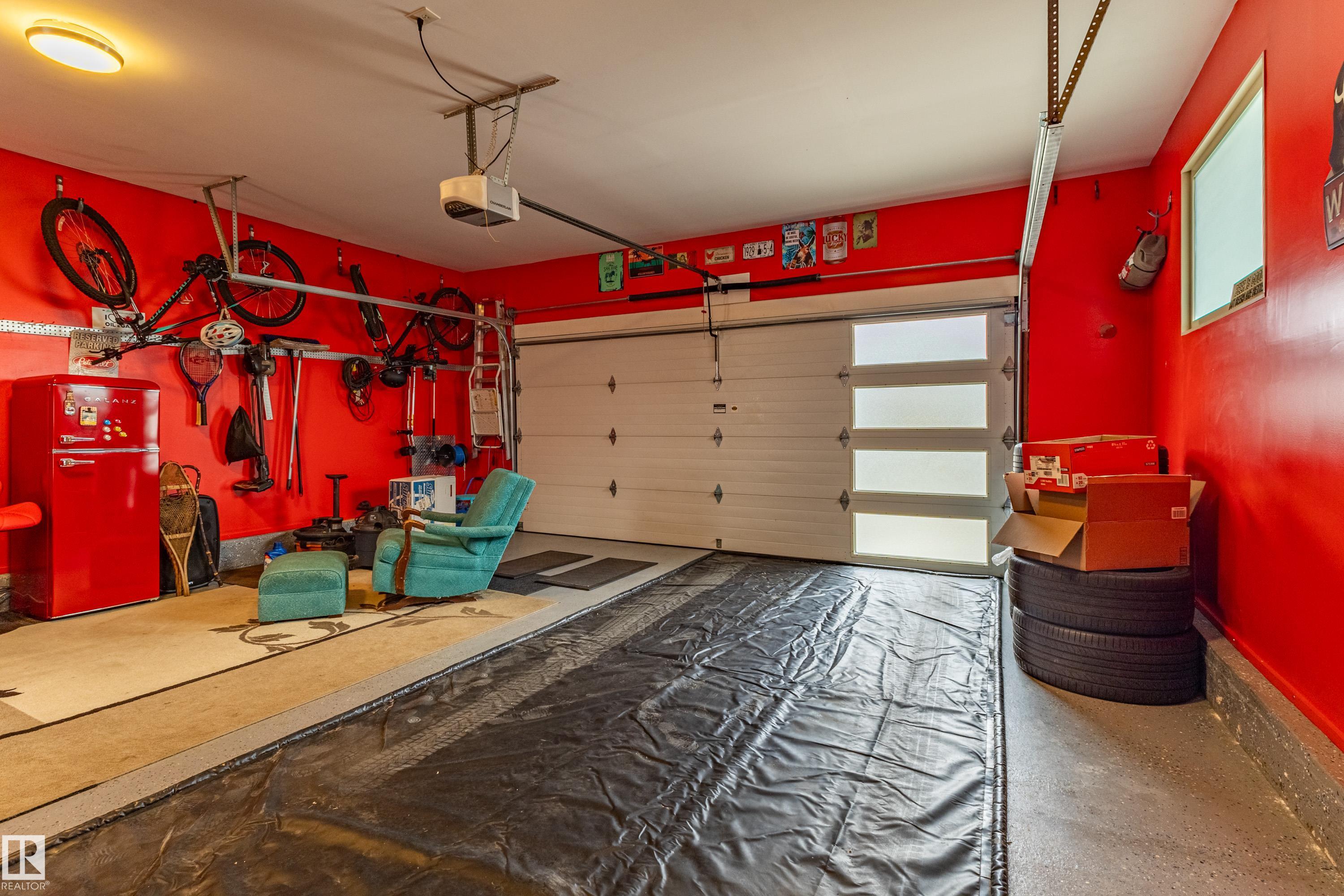 Photo 42 at 10 Brunswick Crescent, Braeside, St. Albert