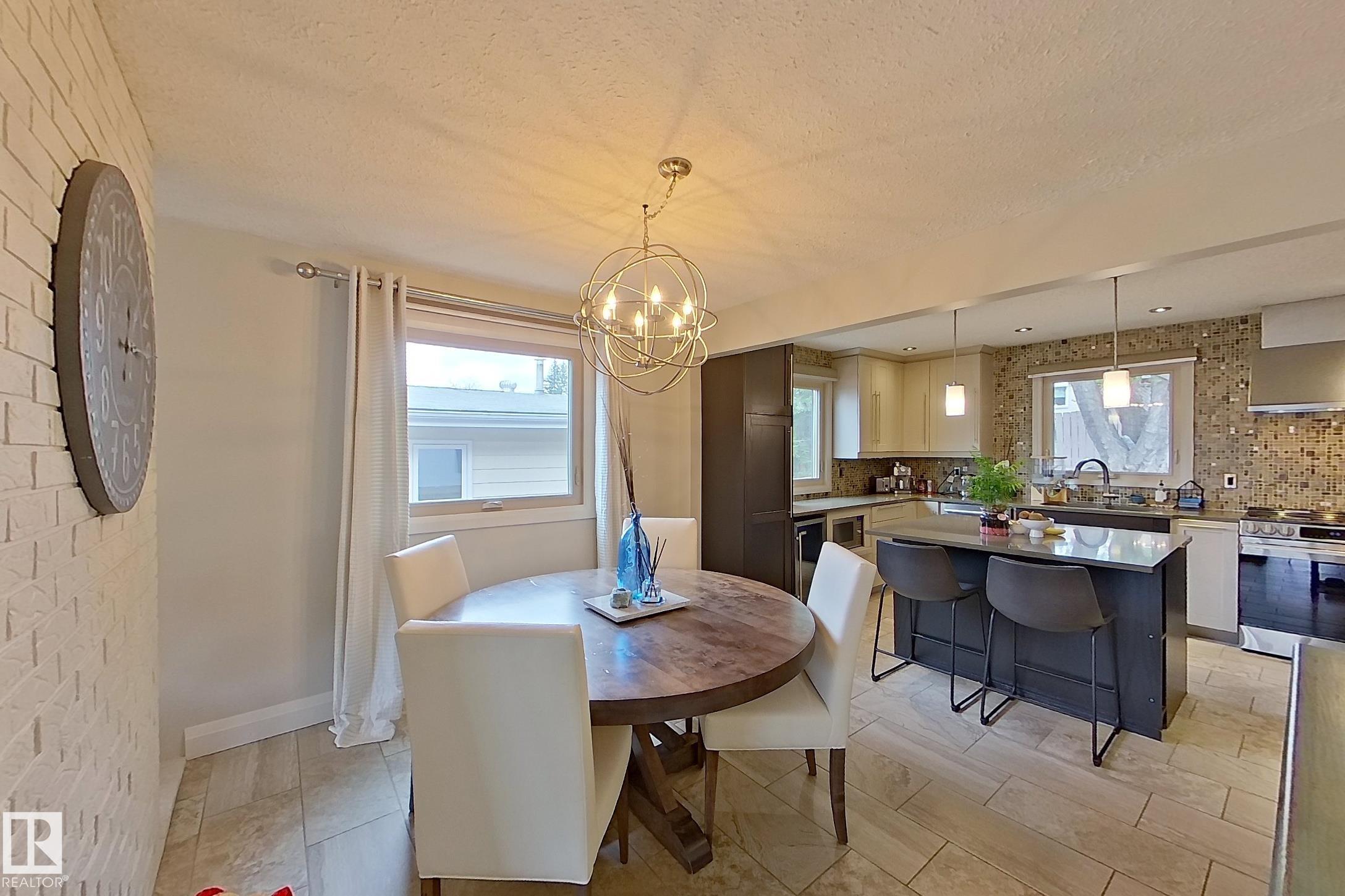 Photo 7 at 10 Brunswick Crescent, Braeside, St. Albert