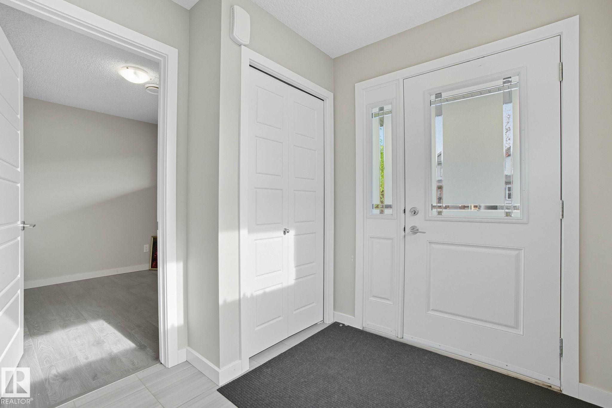 1604 33a Street NW, Laurel, Edmonton