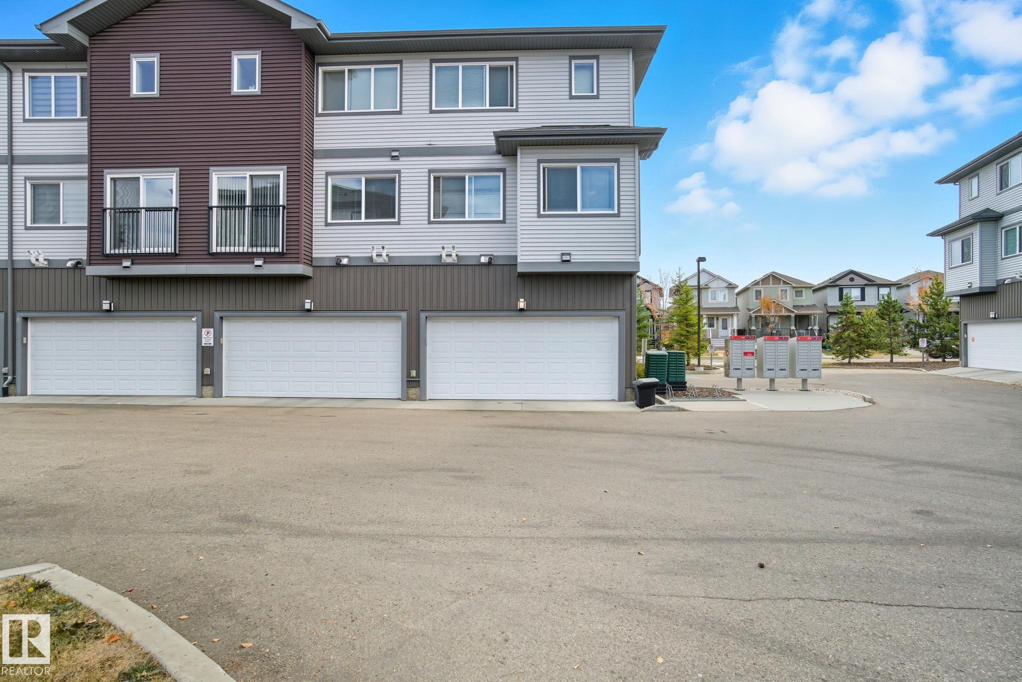 Photo 42 at 1604 33a Street NW, Laurel, Edmonton