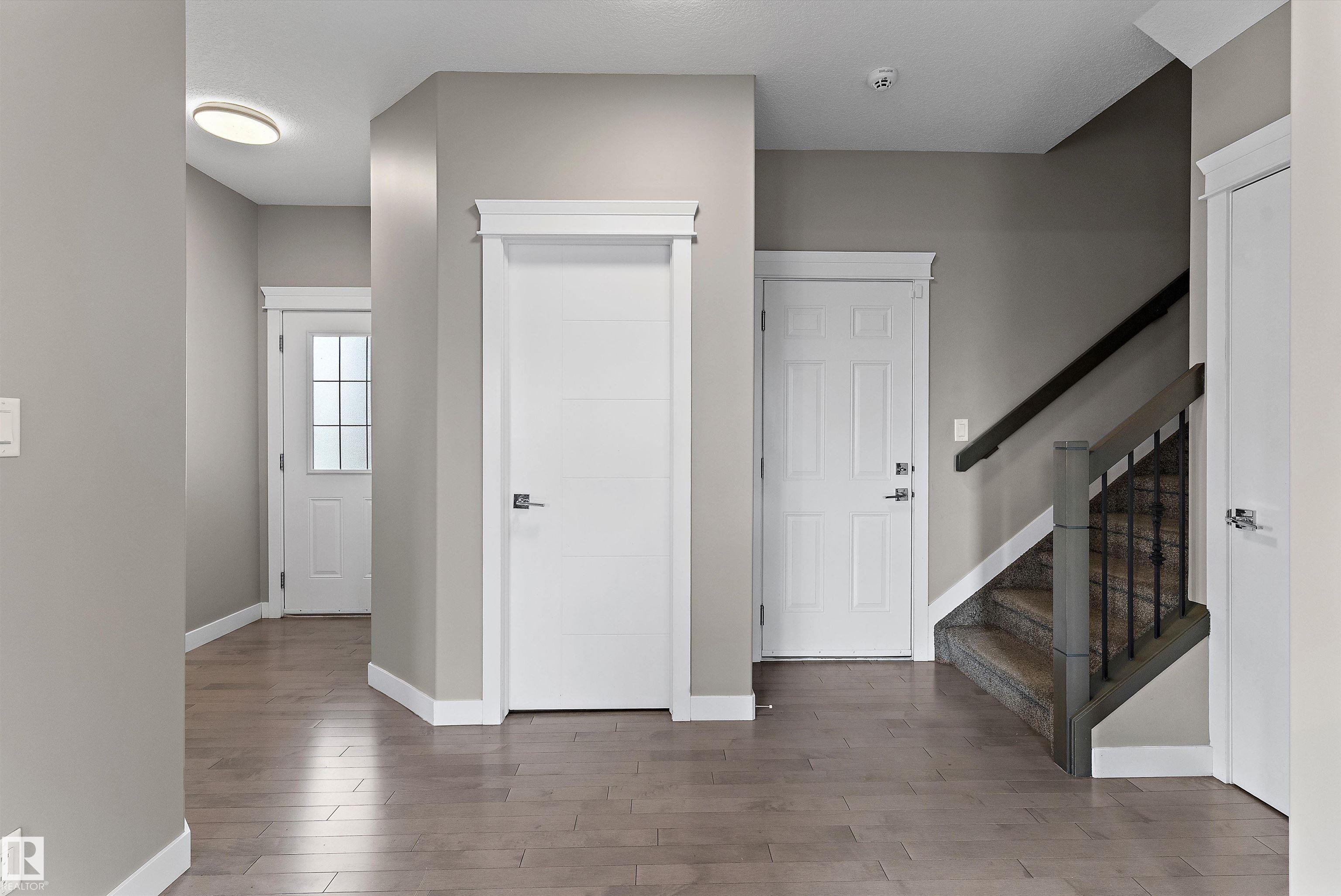 8729 Carson Way SW, Chappelle Area, Edmonton