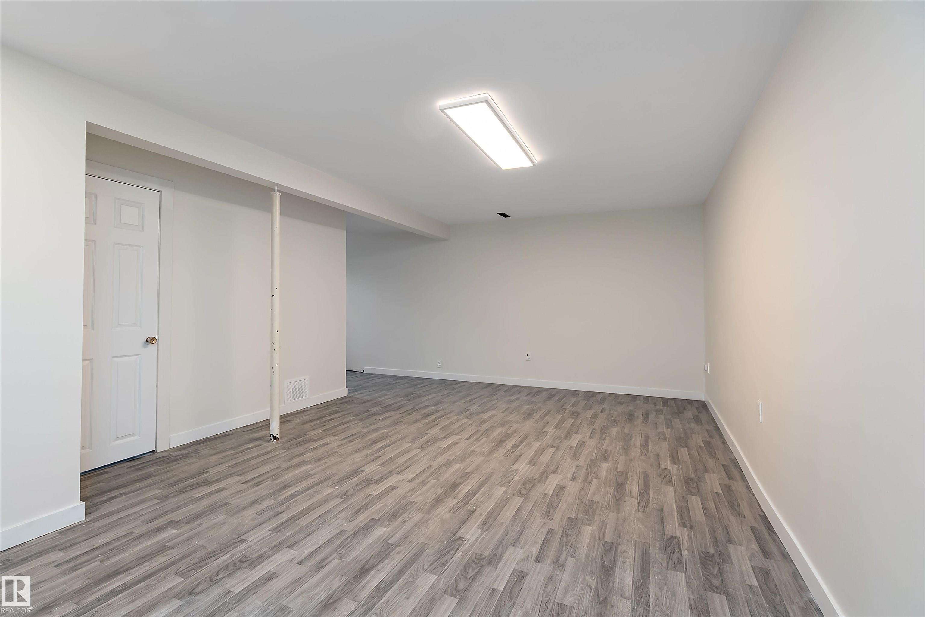 Photo 35 at 6411 152a Avenue NW, Mcleod, Edmonton