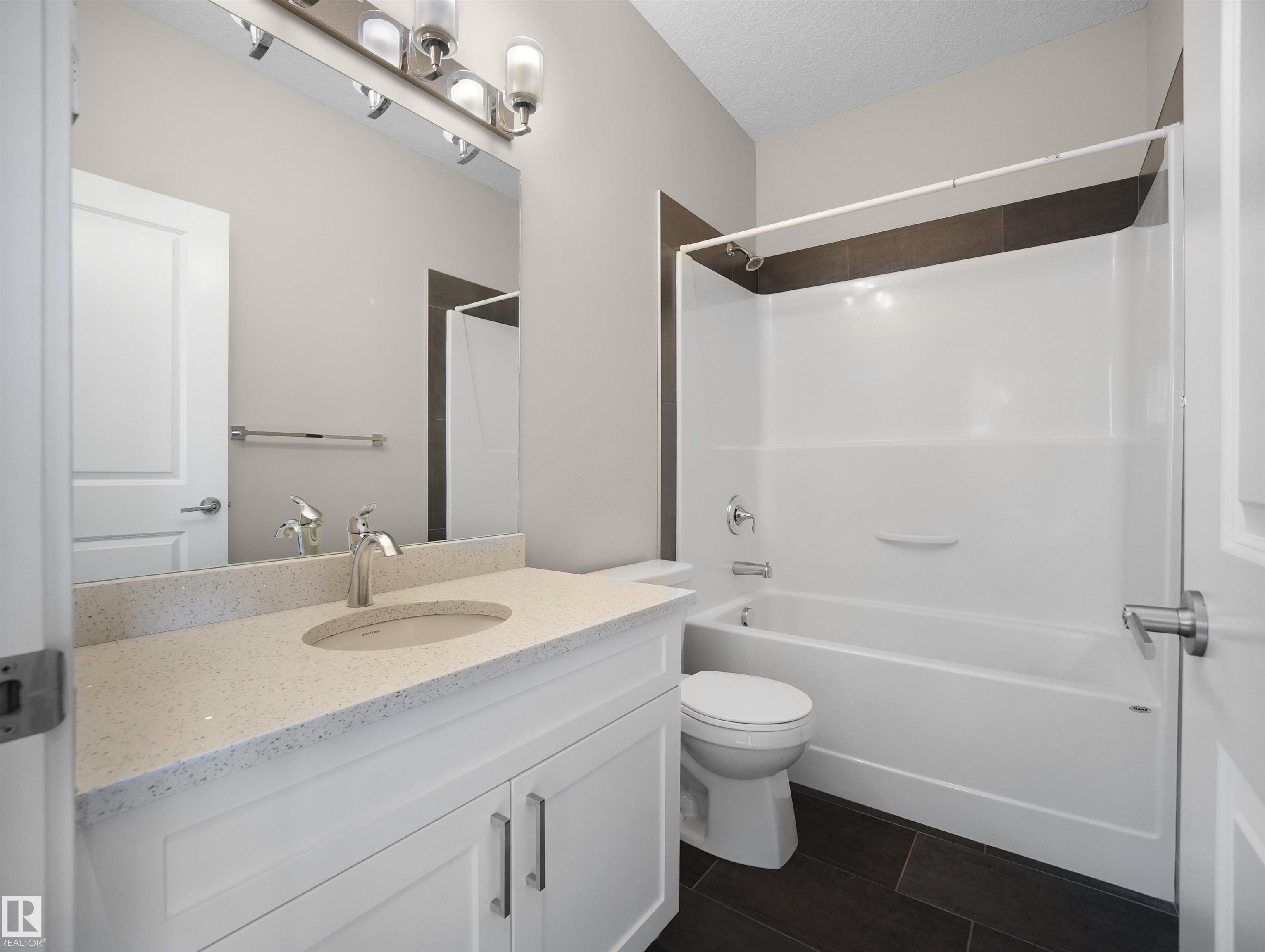 https://zimg.paragon.ice.com/ParagonImages/Property/PM/RAE/225401079/49/0/0/ada94e2b52cc24ab89ef2da13579fc5d/1/98c8879d570198e73f8be2ececad874b/225401079-b083140e-4790-442d-a6ab-bb206558451f.JPG