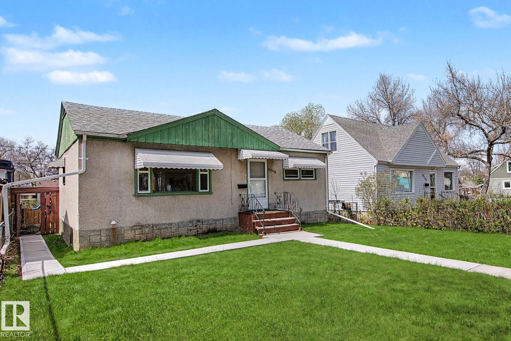9276 86 Street NW, Strathearn, Edmonton