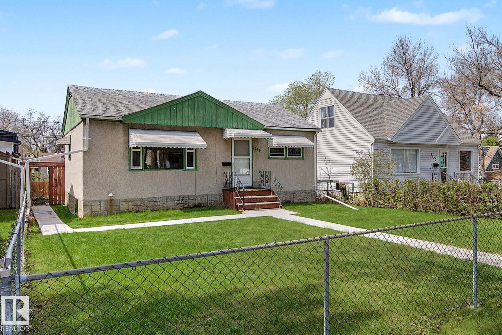 Photo 40 at 9276 86 Street NW, Strathearn, Edmonton