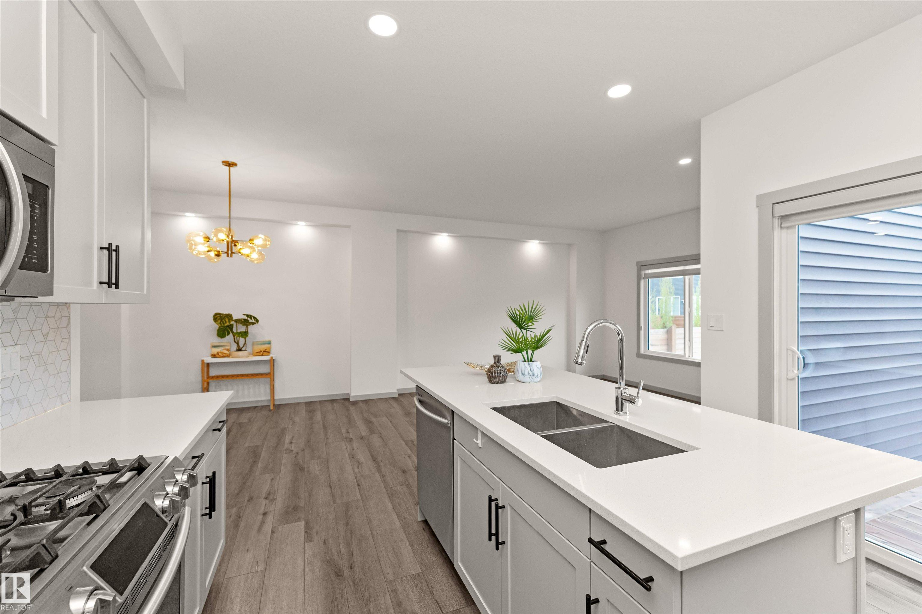 Photo 15 at 2330 Kelly Circle SW, Keswick, Edmonton