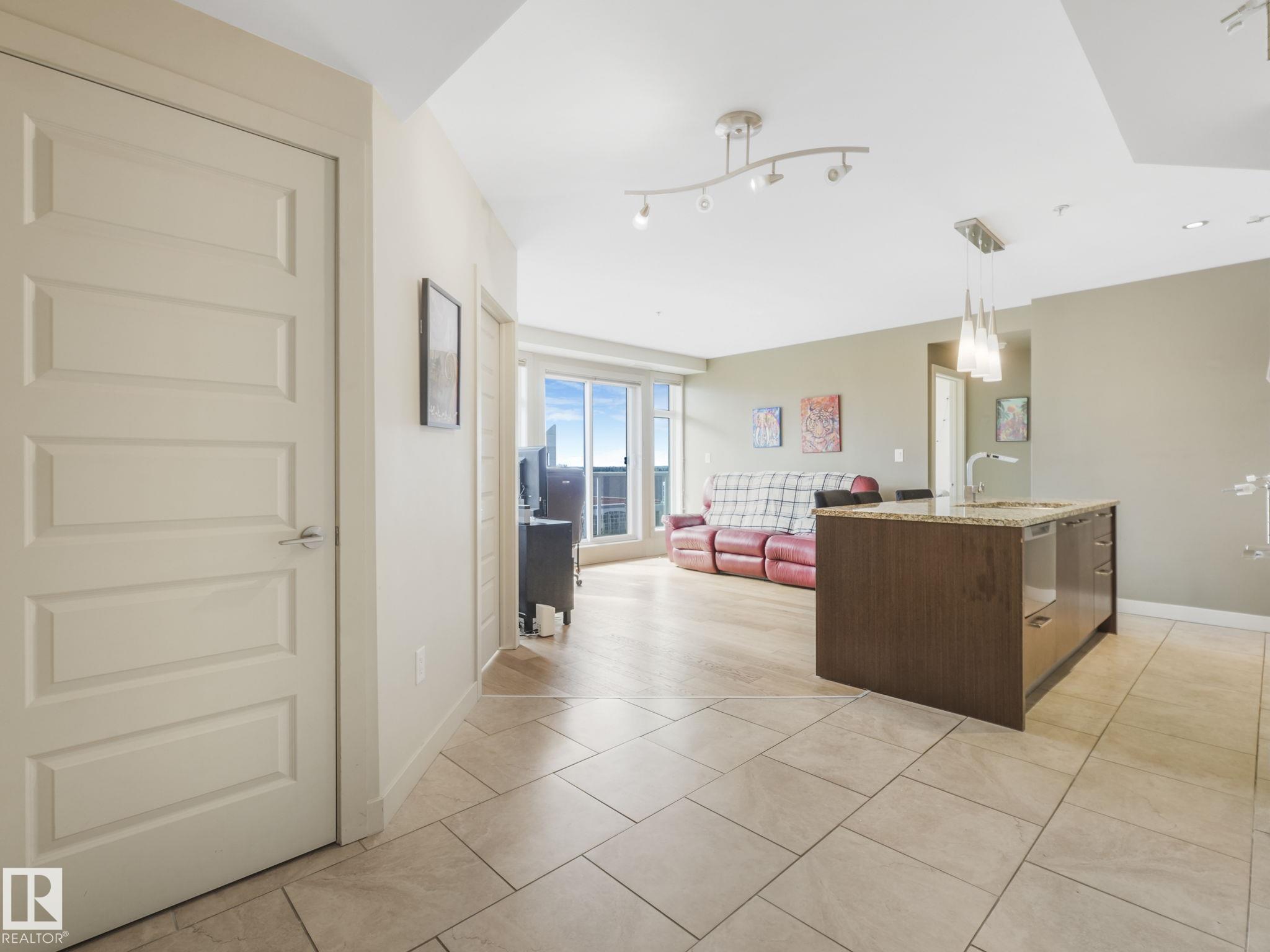 Photo 7 at 801 - 10388 105 Street NW, Downtown, Edmonton