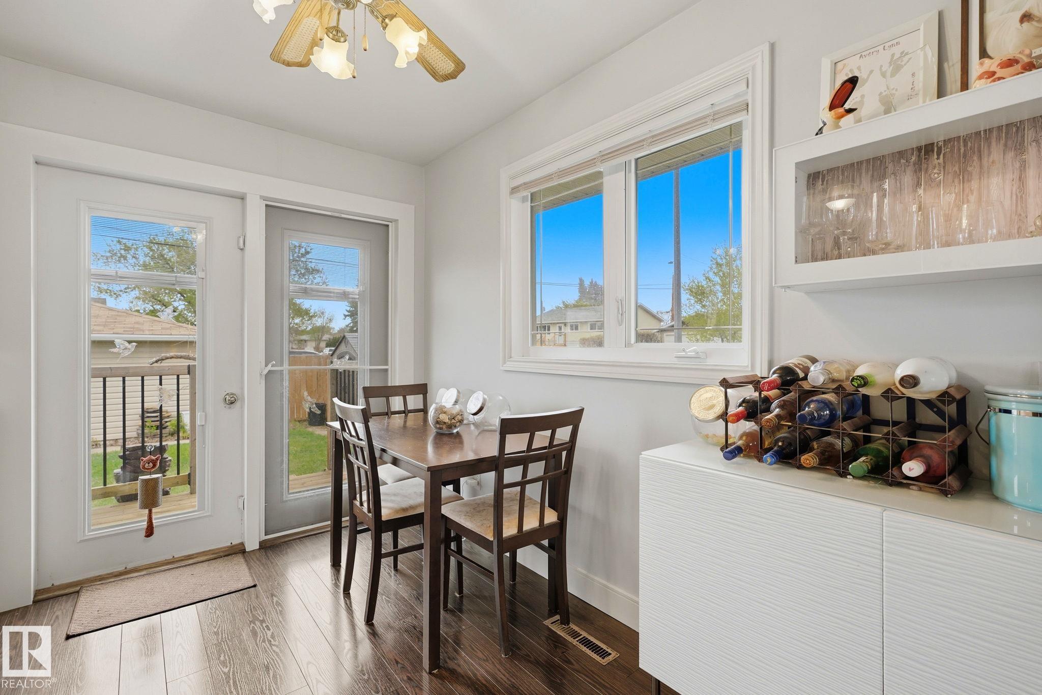 Photo 11 at 6219 134 Avenue NW, Belvedere, Edmonton