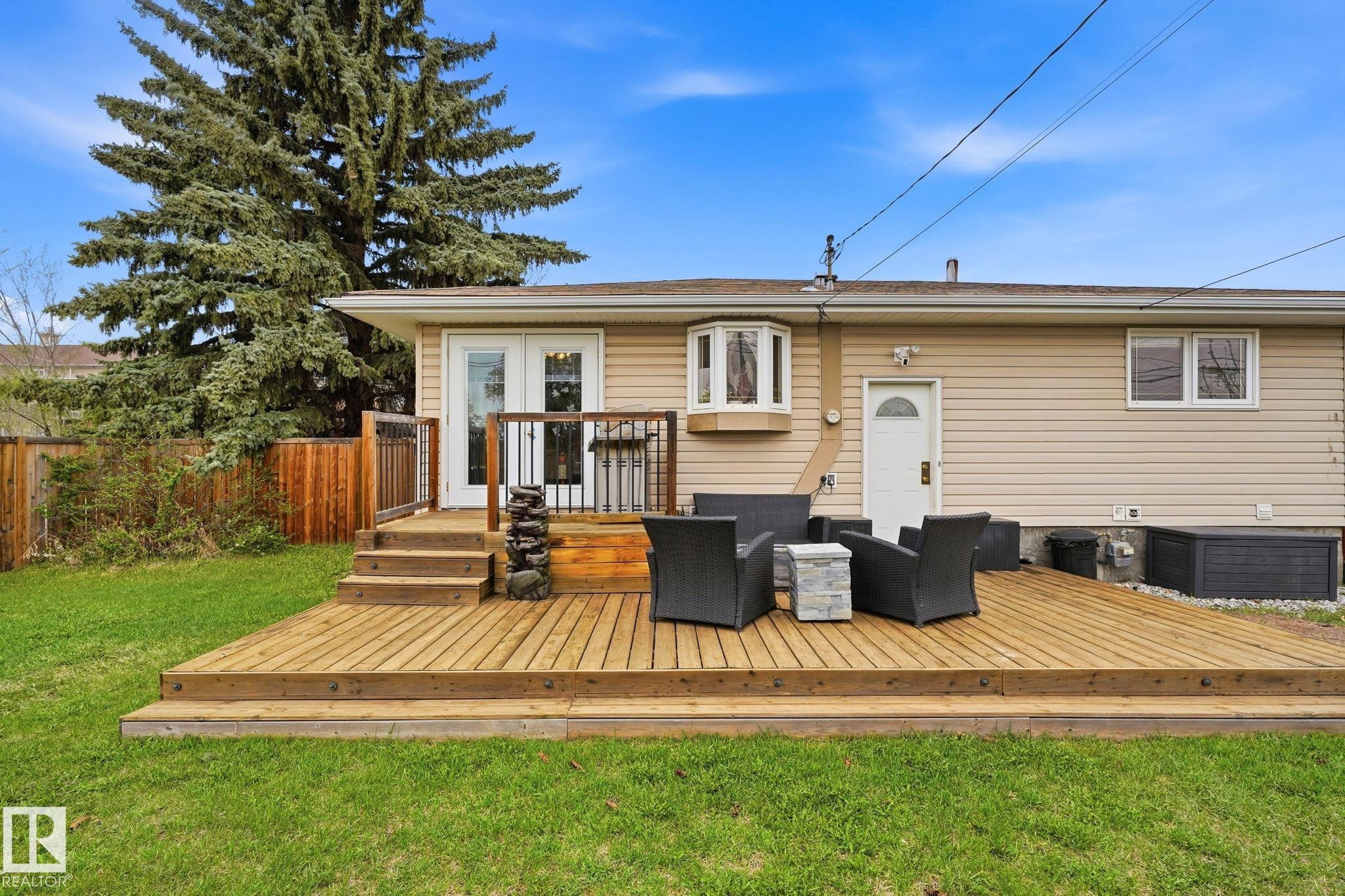 https://zimg.paragon.ice.com/ParagonImages/Property/PM/RAE/225401086/33/0/0/9ef43e3f8d7ced2559ba667307580a2f/1/6cc683bef0102bbc89f6271335b59ce1/225401086-6ad8ff1f-5310-49ac-a872-77ff4fb69c2f.JPG