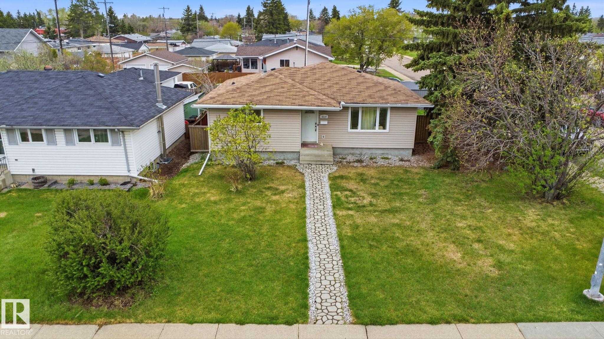 Photo 35 at 6219 134 Avenue NW, Belvedere, Edmonton