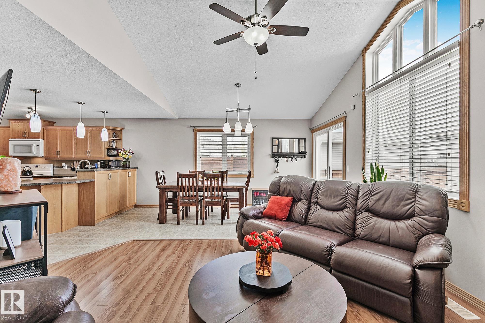 98 Hewitt Circle, Harvest Ridge, Spruce Grove