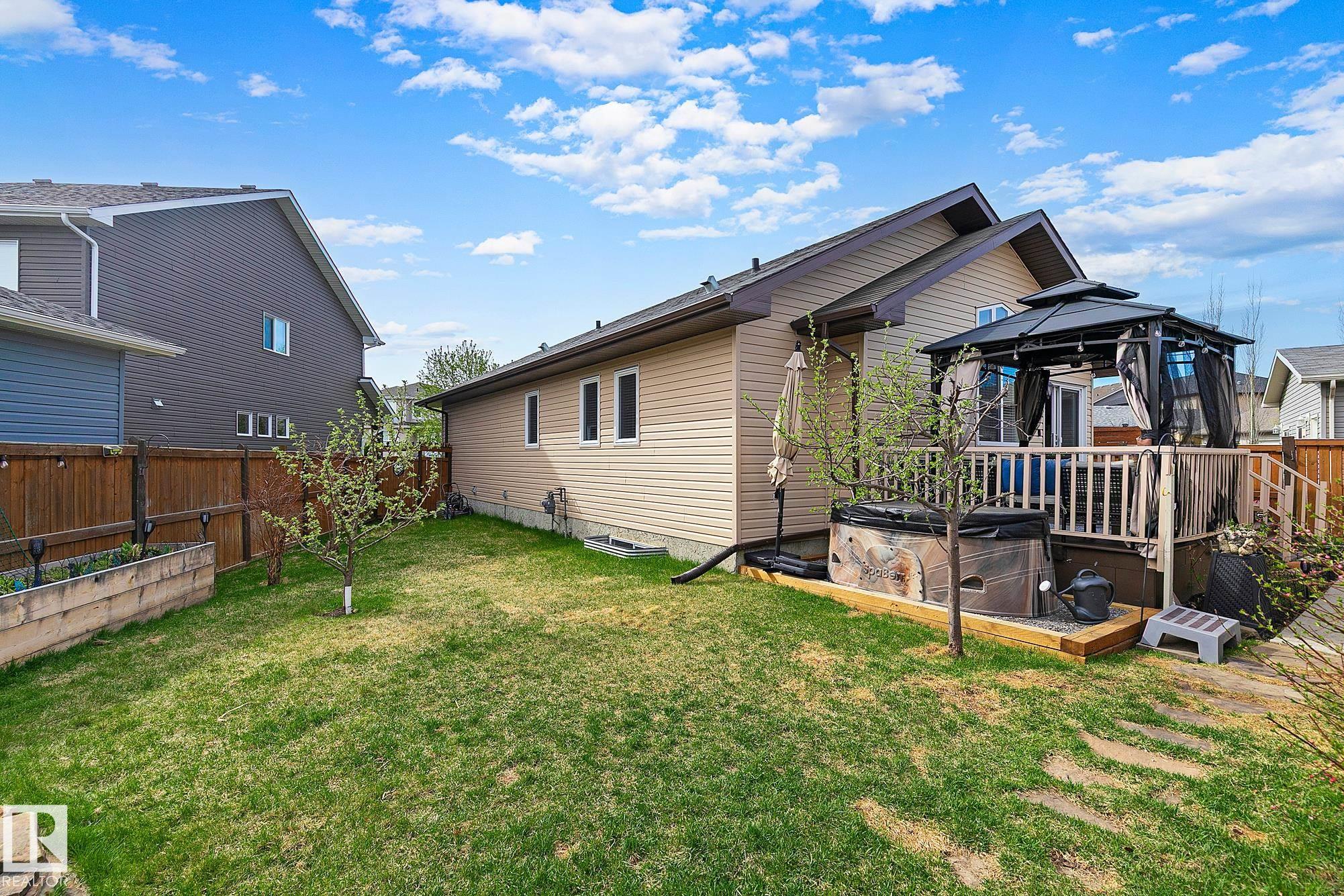 Photo 43 at 98 Hewitt Circle, Harvest Ridge, Spruce Grove