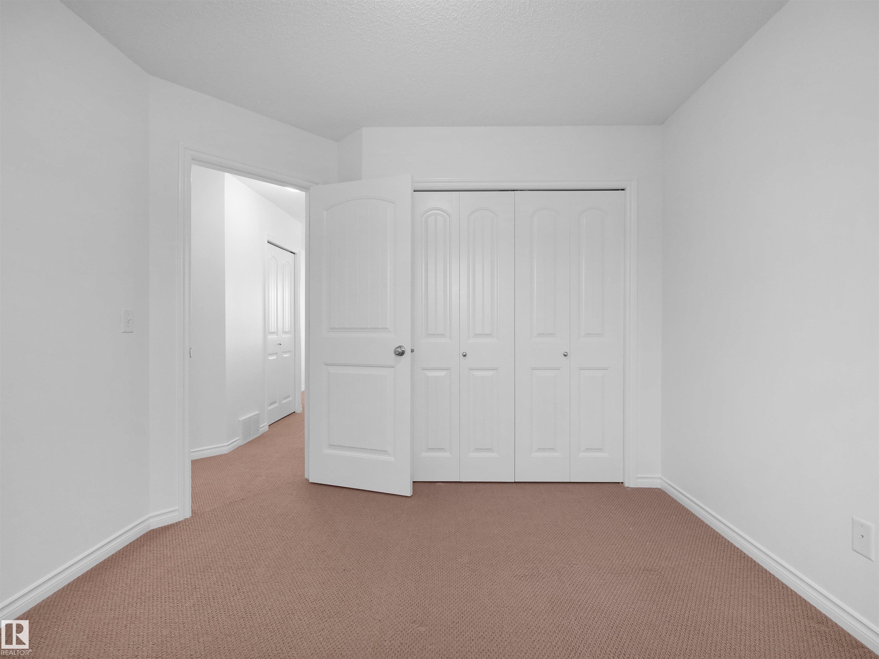 https://zimg.paragon.ice.com/ParagonImages/Property/PM/RAE/225401091/40/0/0/1f0018742d9d5169bd11f4fa0928ff91/1/a3c4e6adef8272abfc58e6fb758a8dd2/225401091-760164f7-4a0c-42bc-a2e4-7f2179c43ebe.JPG