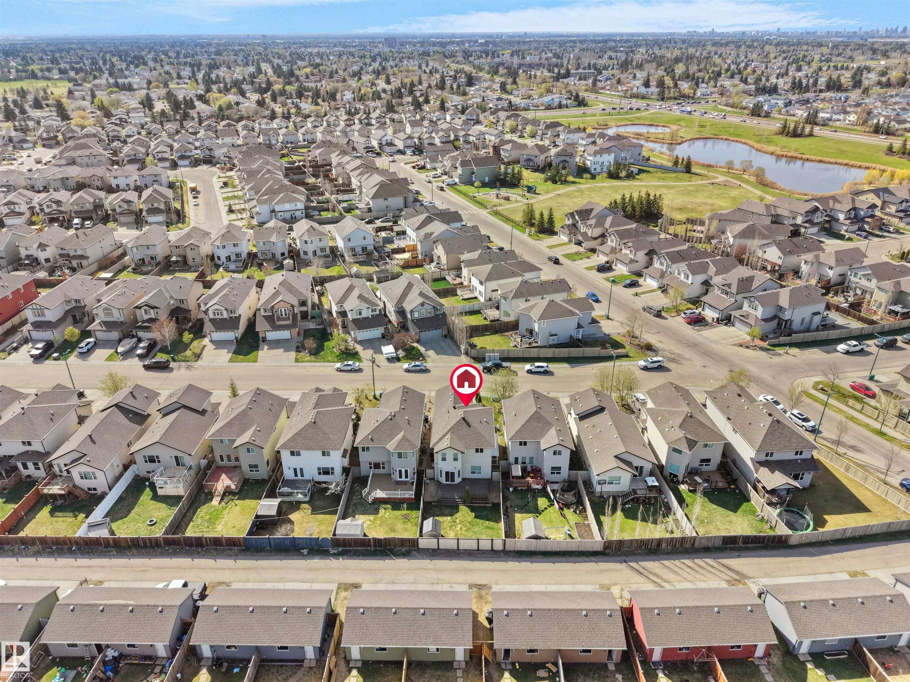 https://zimg.paragon.ice.com/ParagonImages/Property/PM/RAE/225401091/62/0/0/019df2e4005f11e5ebe5776abc7703b8/1/a3c4e6adef8272abfc58e6fb758a8dd2/225401091-0512be72-4e3f-416d-9a13-ec7caf73db0d.JPG