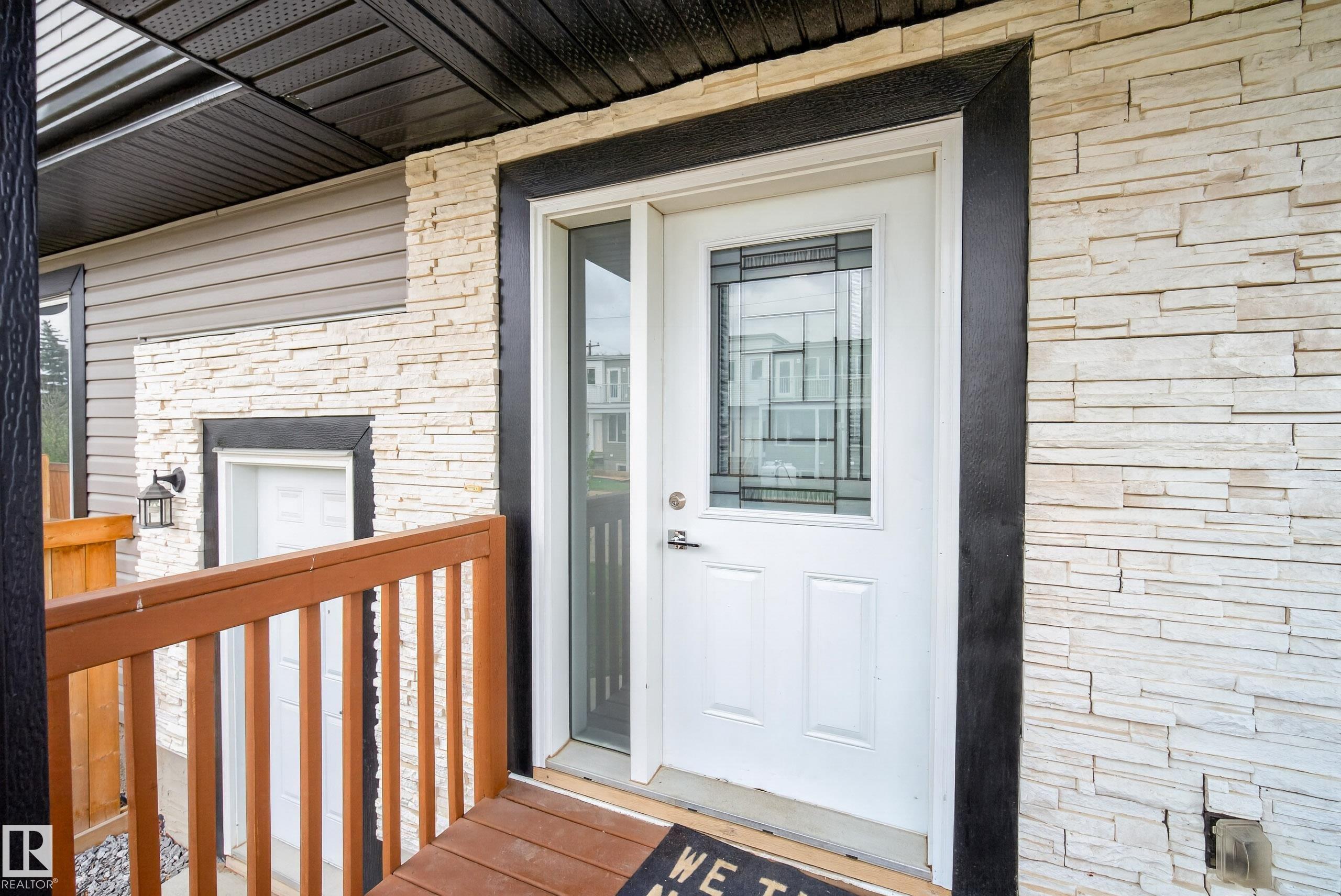 Picture for 14921 90 AV NW