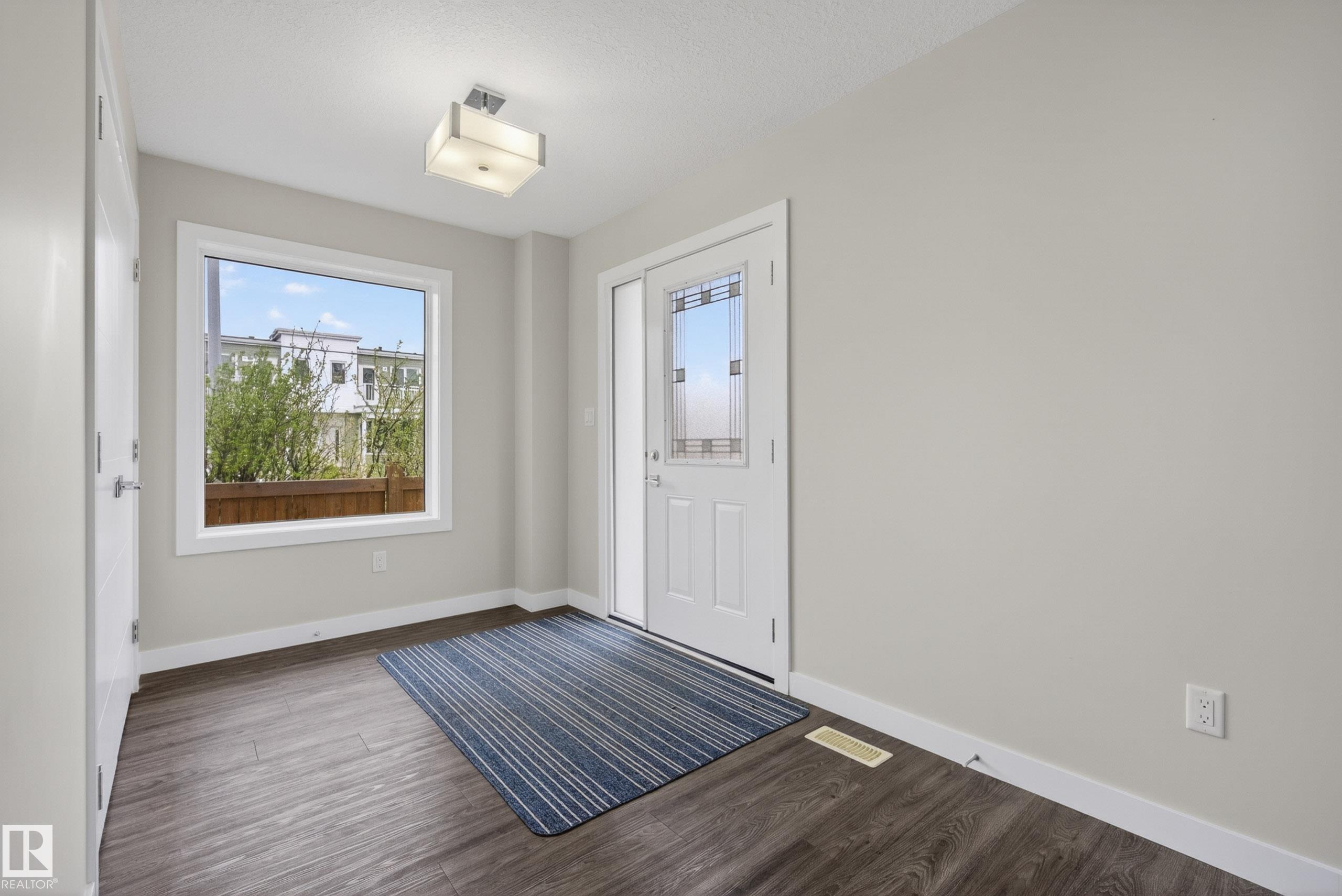 https://zimg.paragon.ice.com/ParagonImages/Property/PM/RAE/225401094/24/0/0/1bdae9f26cd33e510440a8f7ef9c38b4/1/499a02e48d0934ad8c02ebd9dd56f912/225401094-6d8a16ef-8d01-43d8-b1d5-9d8fb4d006c2.JPG