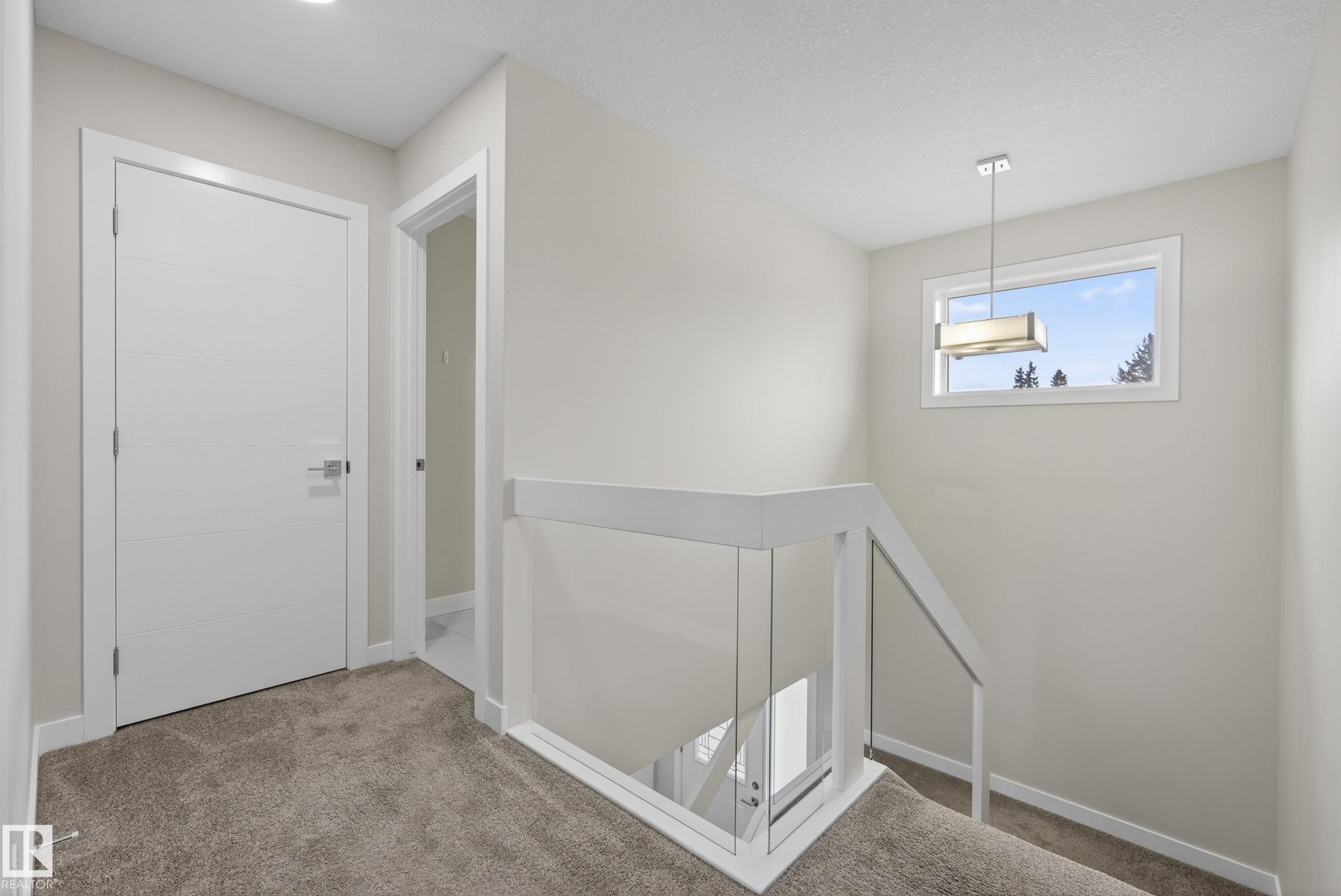 https://zimg.paragon.ice.com/ParagonImages/Property/PM/RAE/225401094/27/0/0/9f1ae27464e306bb22f5e7e13300e434/1/499a02e48d0934ad8c02ebd9dd56f912/225401094-14b151e2-edb2-4421-9e46-ac34c0e67e55.JPG