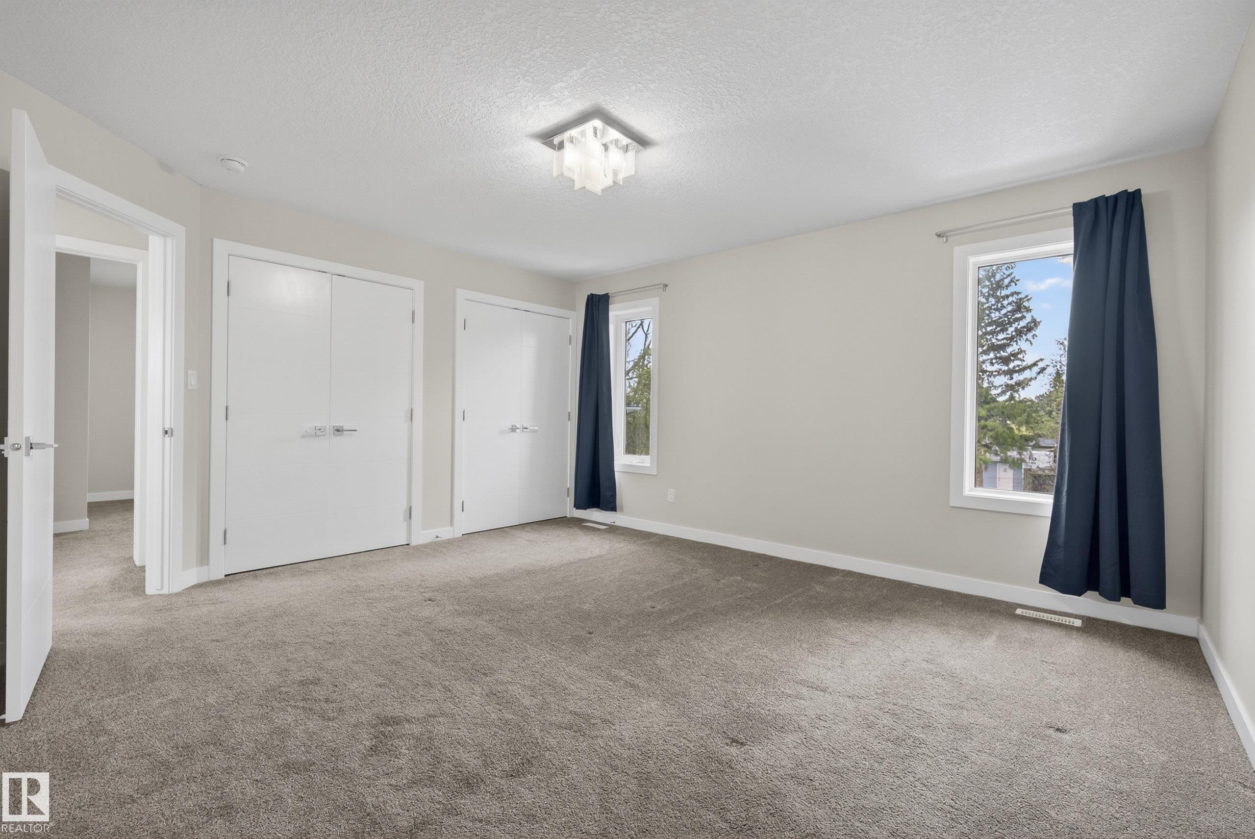https://zimg.paragon.ice.com/ParagonImages/Property/PM/RAE/225401094/29/0/0/787e276b45a7585bedd3127e8f730d8e/1/499a02e48d0934ad8c02ebd9dd56f912/225401094-16cc129b-188c-4069-afdd-1f1662079110.JPG