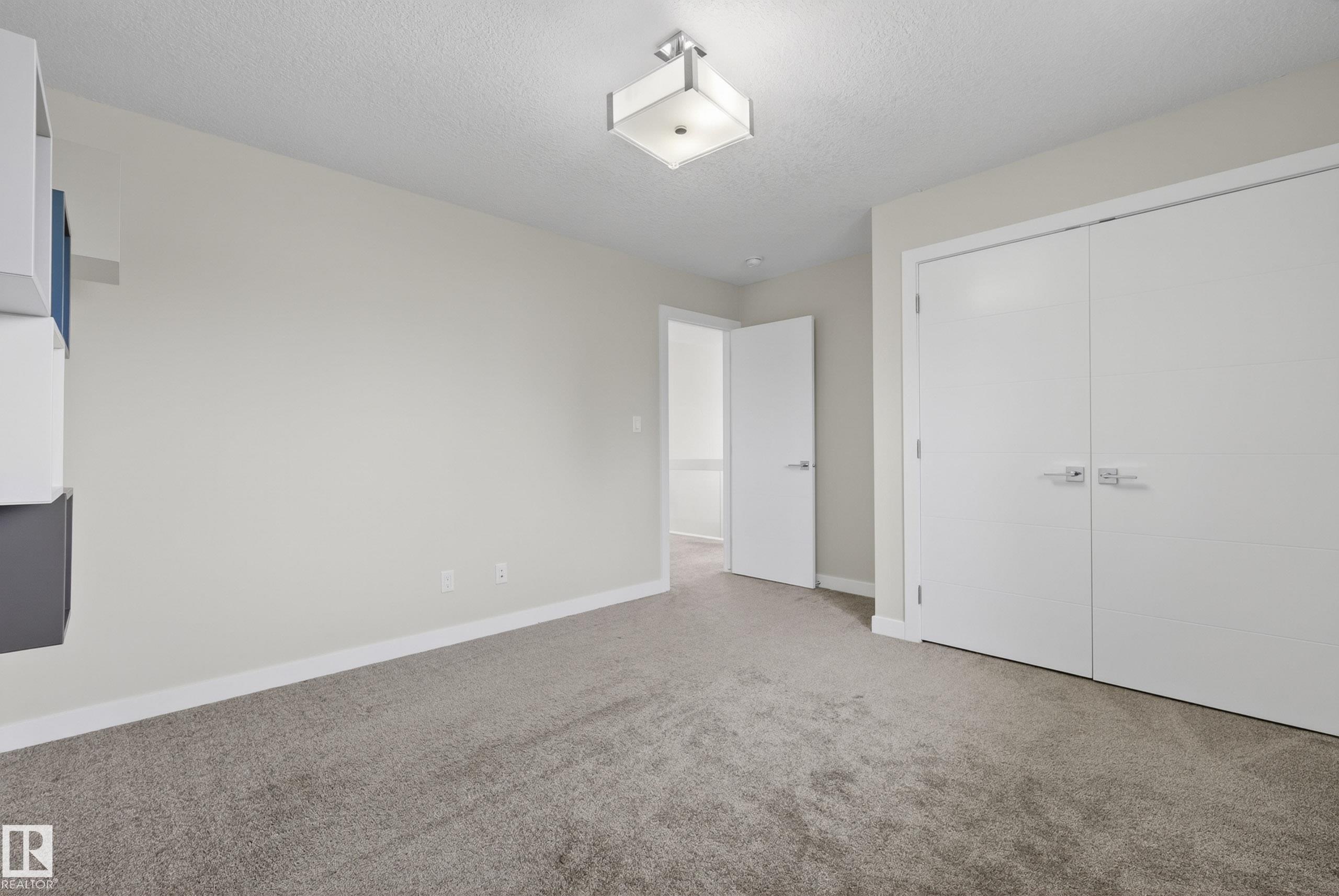 https://zimg.paragon.ice.com/ParagonImages/Property/PM/RAE/225401094/33/0/0/d8ba3e2d003967957571080687b8afcf/1/499a02e48d0934ad8c02ebd9dd56f912/225401094-b77963b2-2c51-483e-acfc-4e3000df1bec.JPG