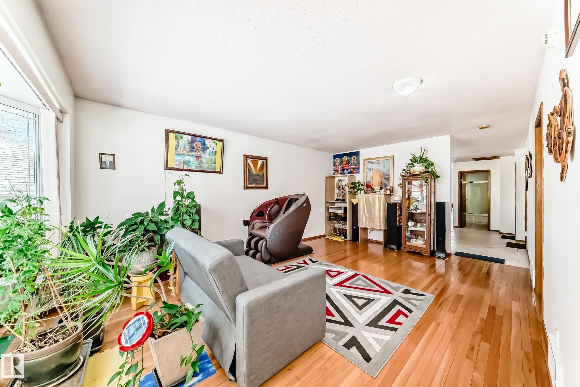 11913 80 Street NW, Eastwood, Edmonton
