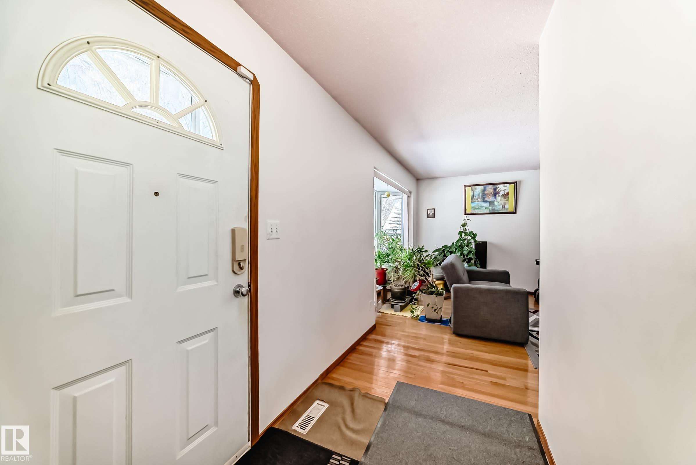 Photo 17 at 11913 80 Street NW, Eastwood, Edmonton