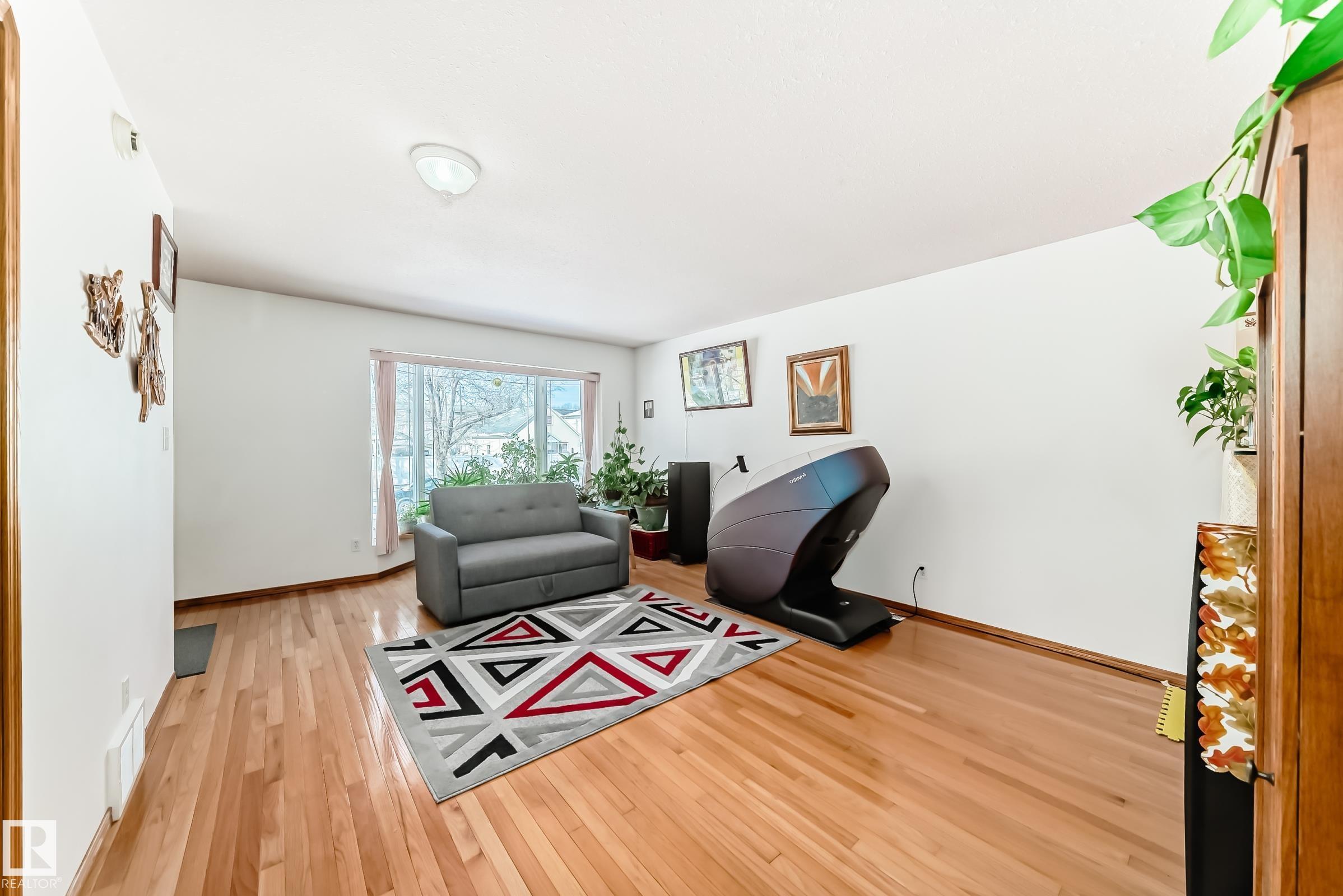 Photo 21 at 11913 80 Street NW, Eastwood, Edmonton