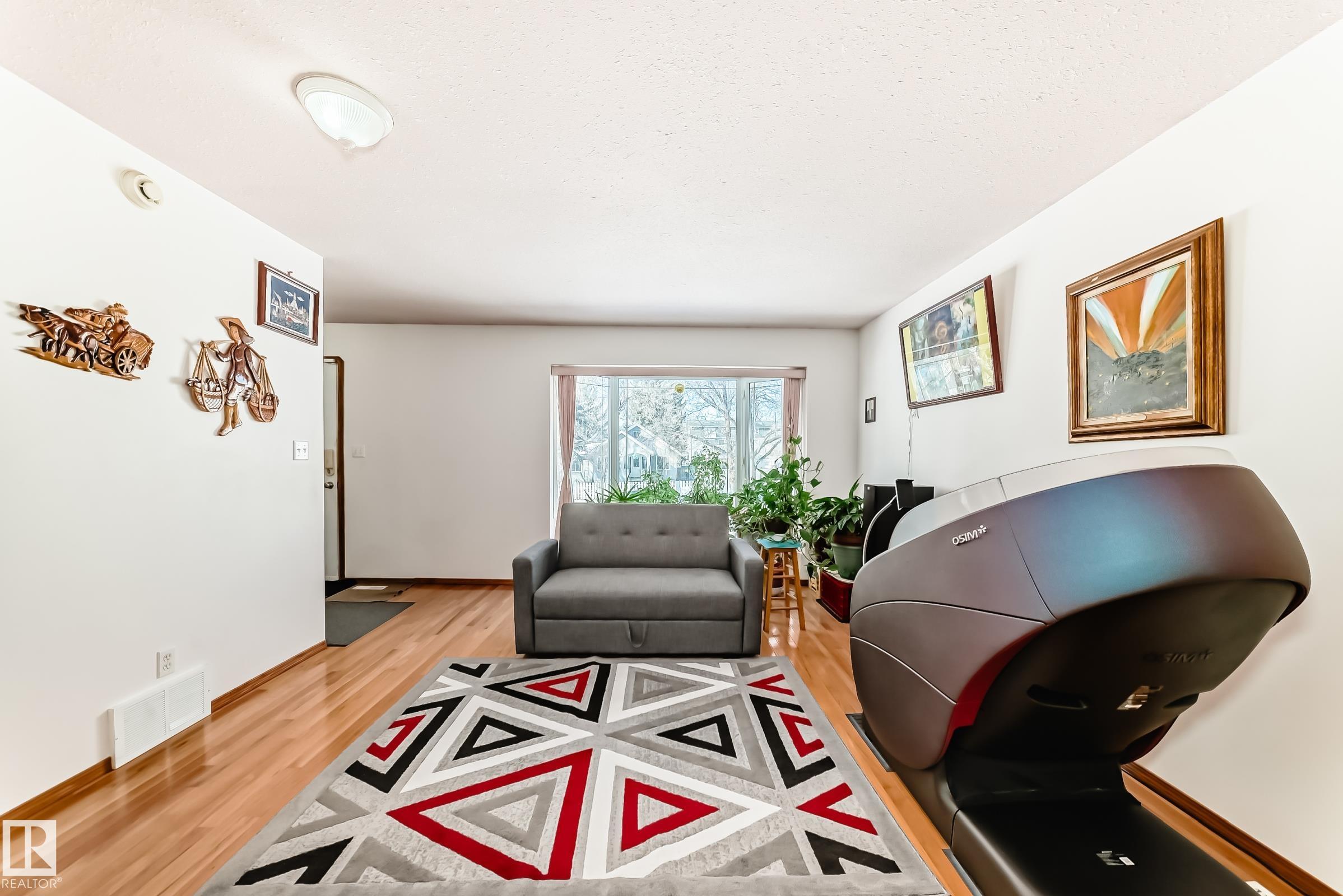 Photo 23 at 11913 80 Street NW, Eastwood, Edmonton