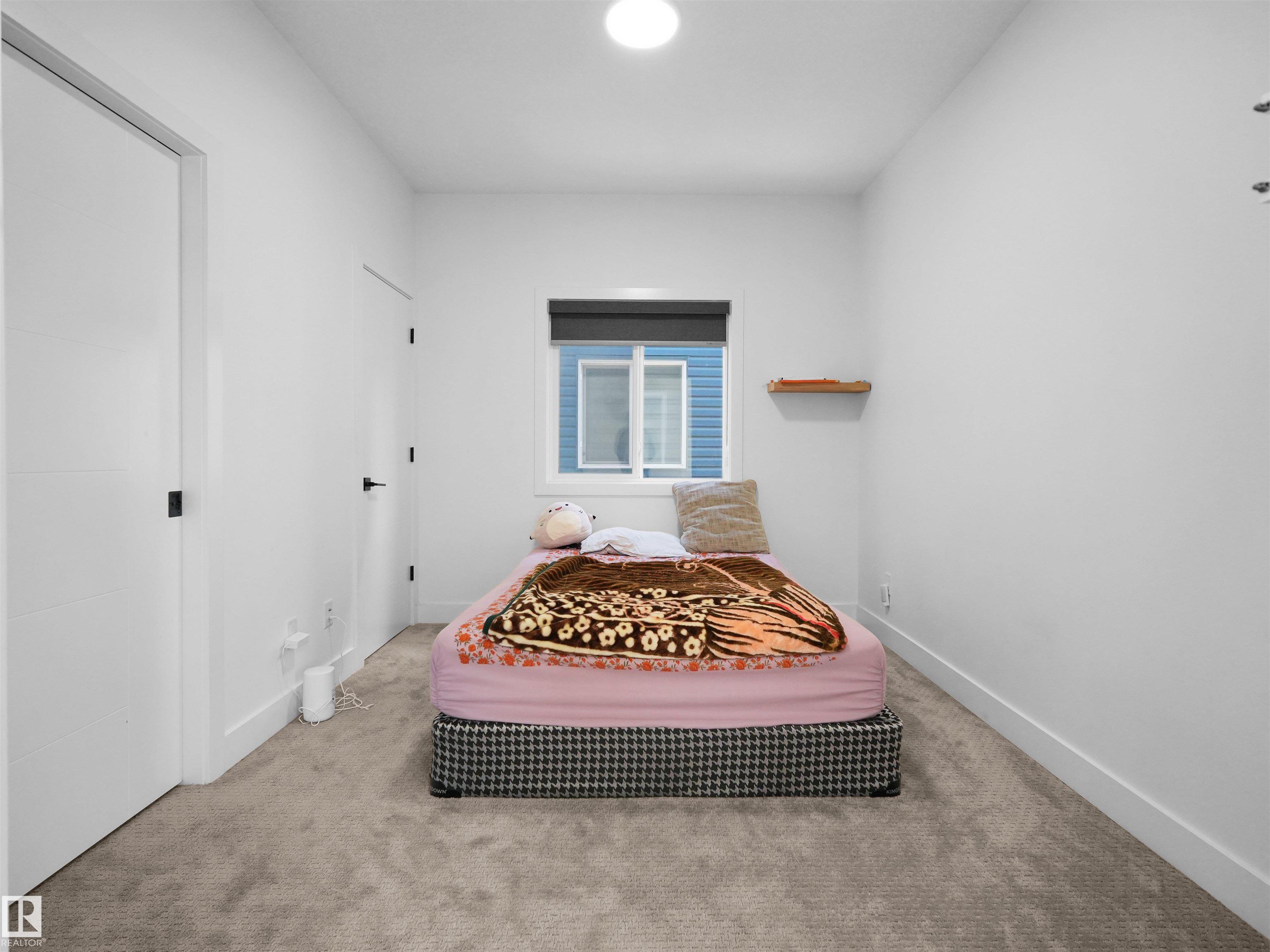 Photo 16 at 2520 12 Avenue NW, Laurel, Edmonton