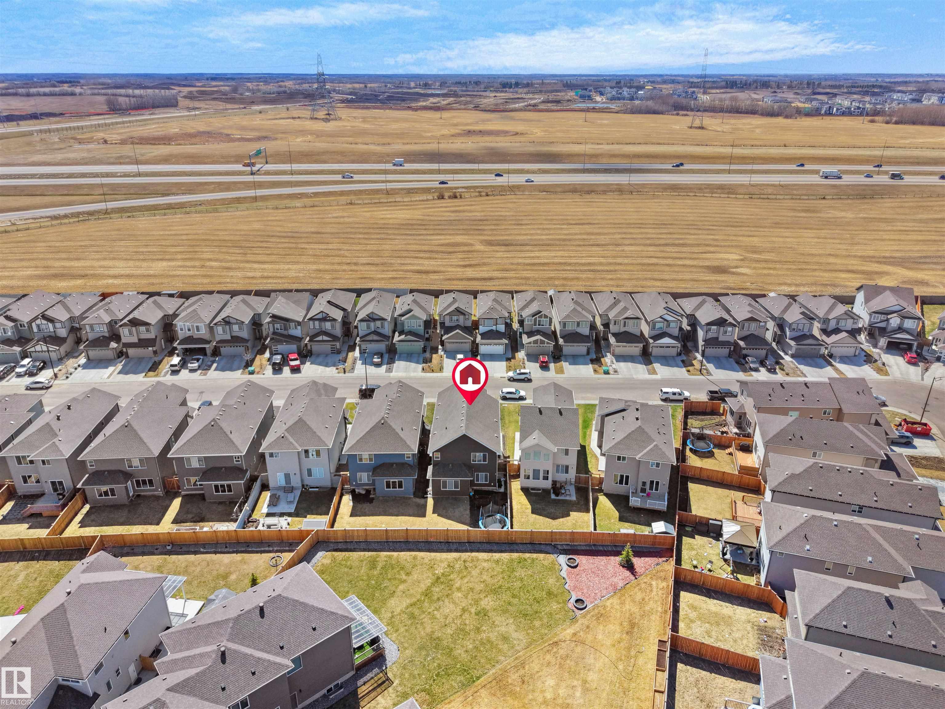 2520 12 Avenue NW, Laurel, Edmonton