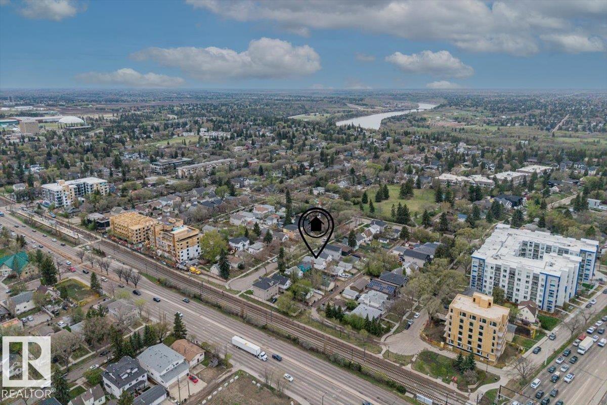 https://zimg.paragon.ice.com/ParagonImages/Property/PM/RAE/225401104/41/0/0/730a5db346532f3c4eab25d2ce4a9fd8/1/a2532a53846625c775ea00906e4c16be/225401104-ee75ca47-2d9a-4a95-ac5c-d2f68981a3f1.JPG
