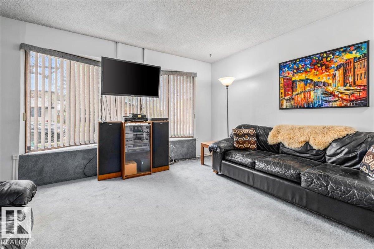 Photo 9 at 11428 79 Avenue NW, McKernan, Edmonton