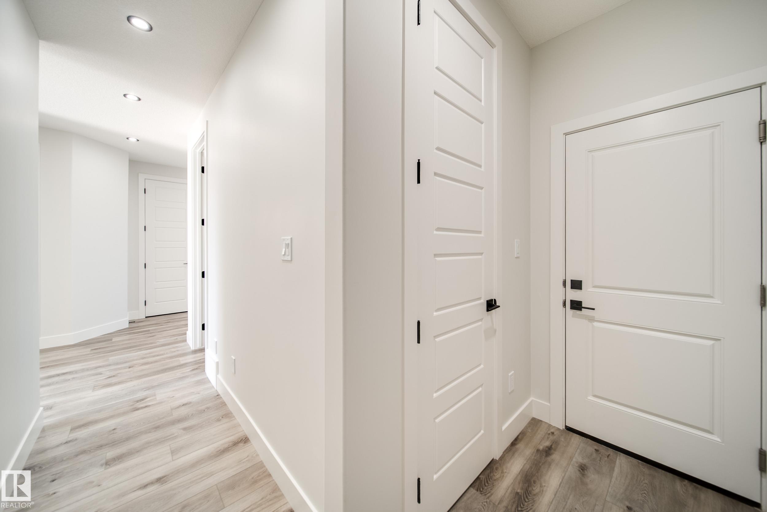 8515 183 Avenue NW, Klarvatten, Edmonton