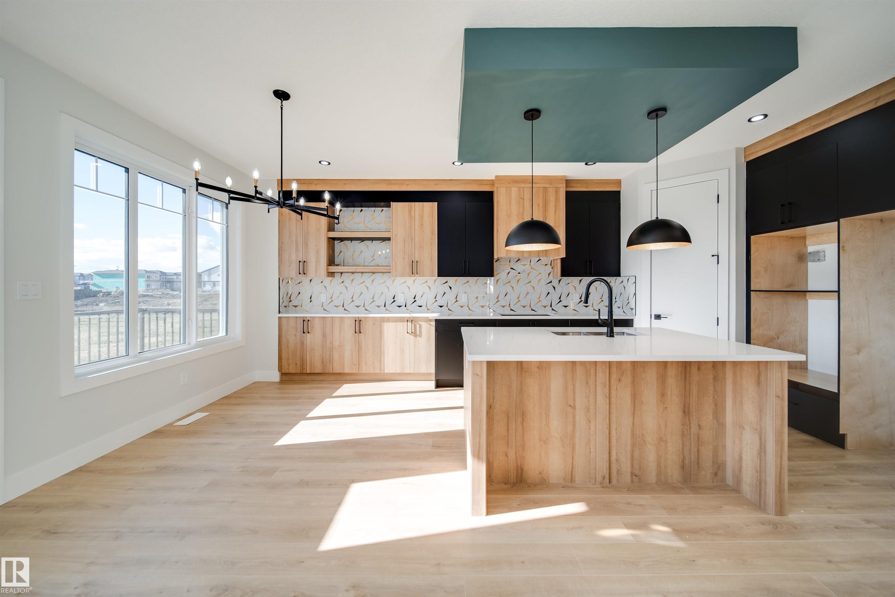Photo 10 at 8603 183 Avenue NW, Klarvatten, Edmonton
