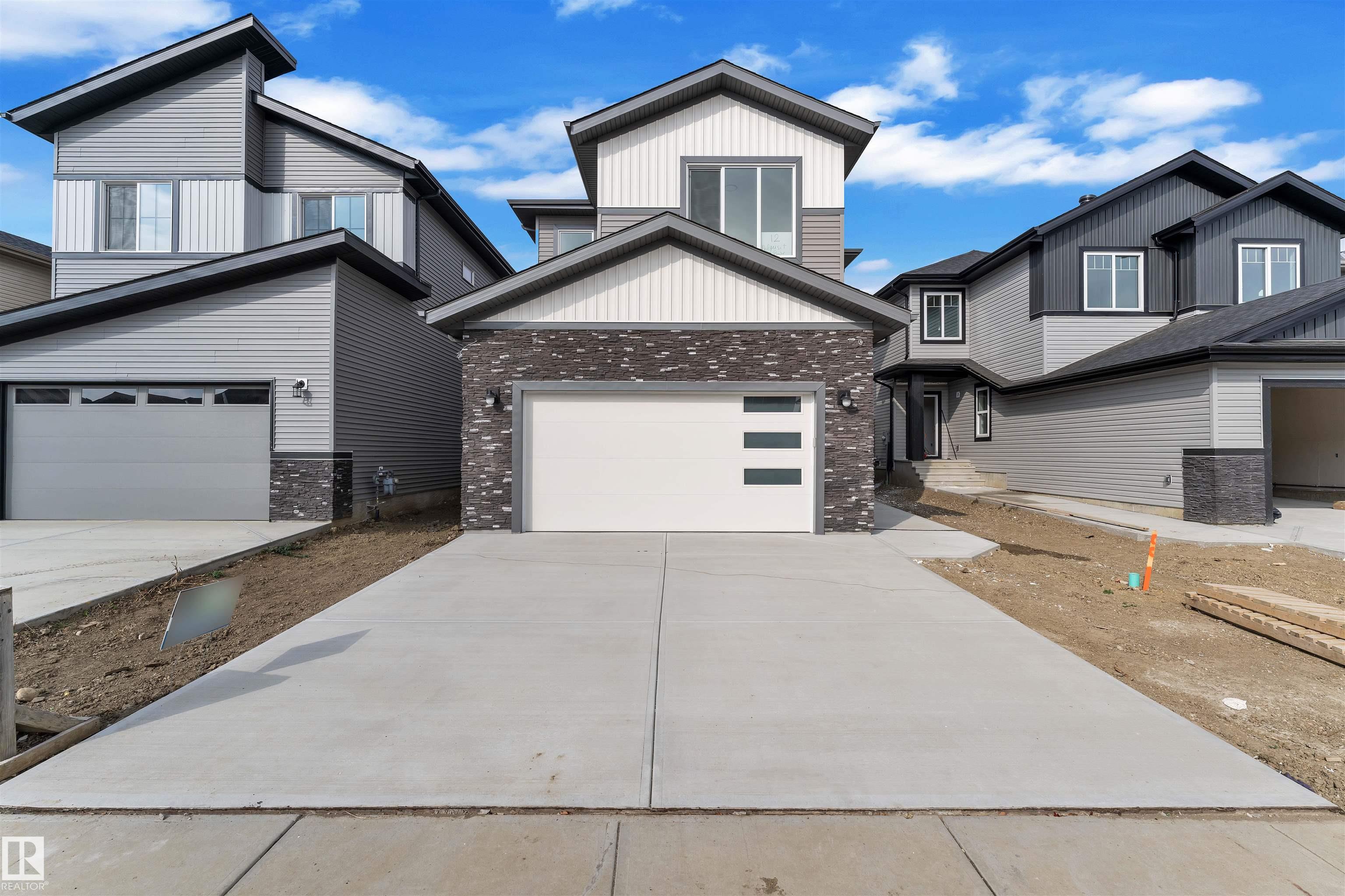 12 Dalquist Bay, Tribute, Leduc
