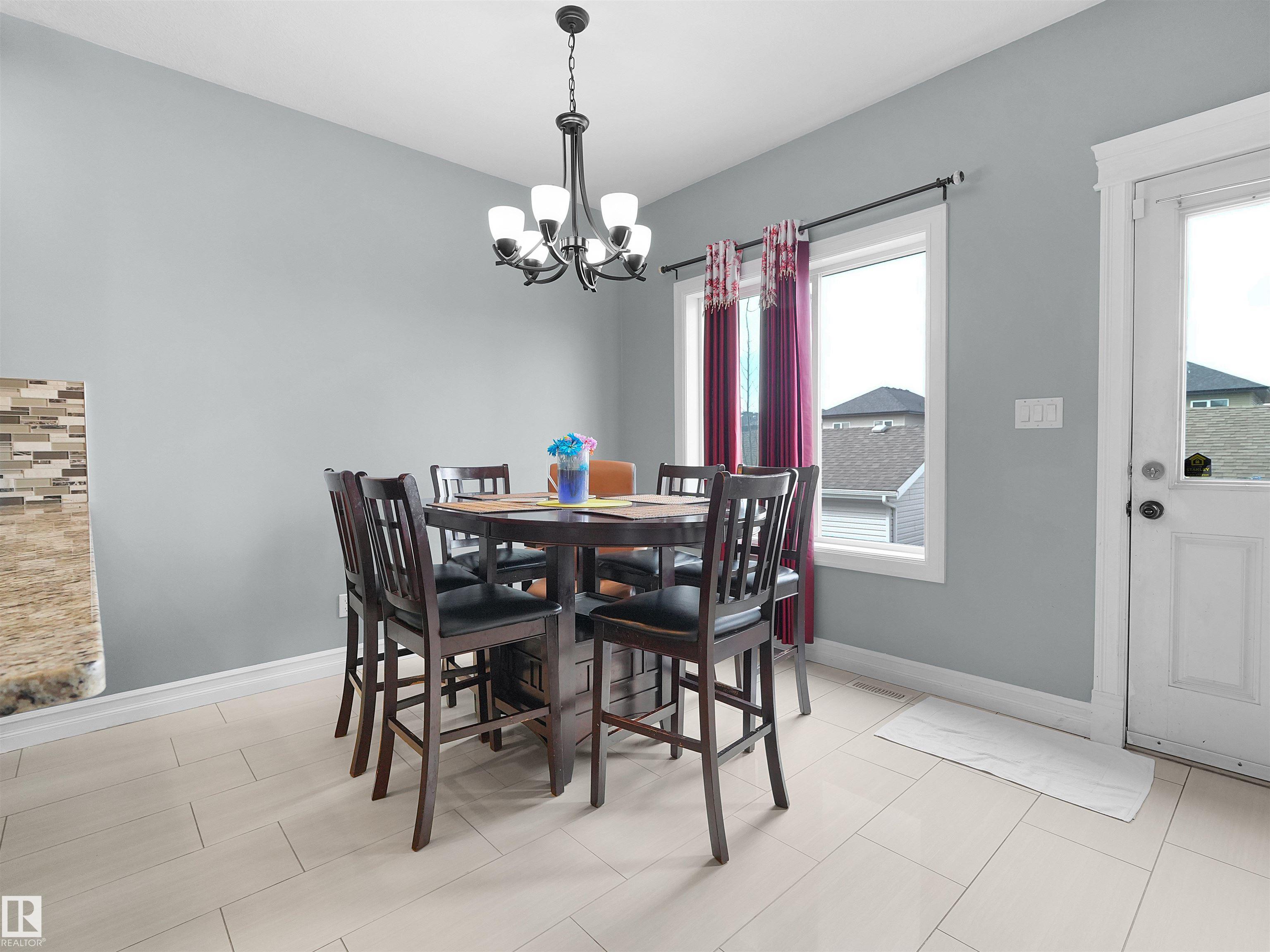Photo 23 at 5192 1b Avenue SW, Charlesworth, Edmonton