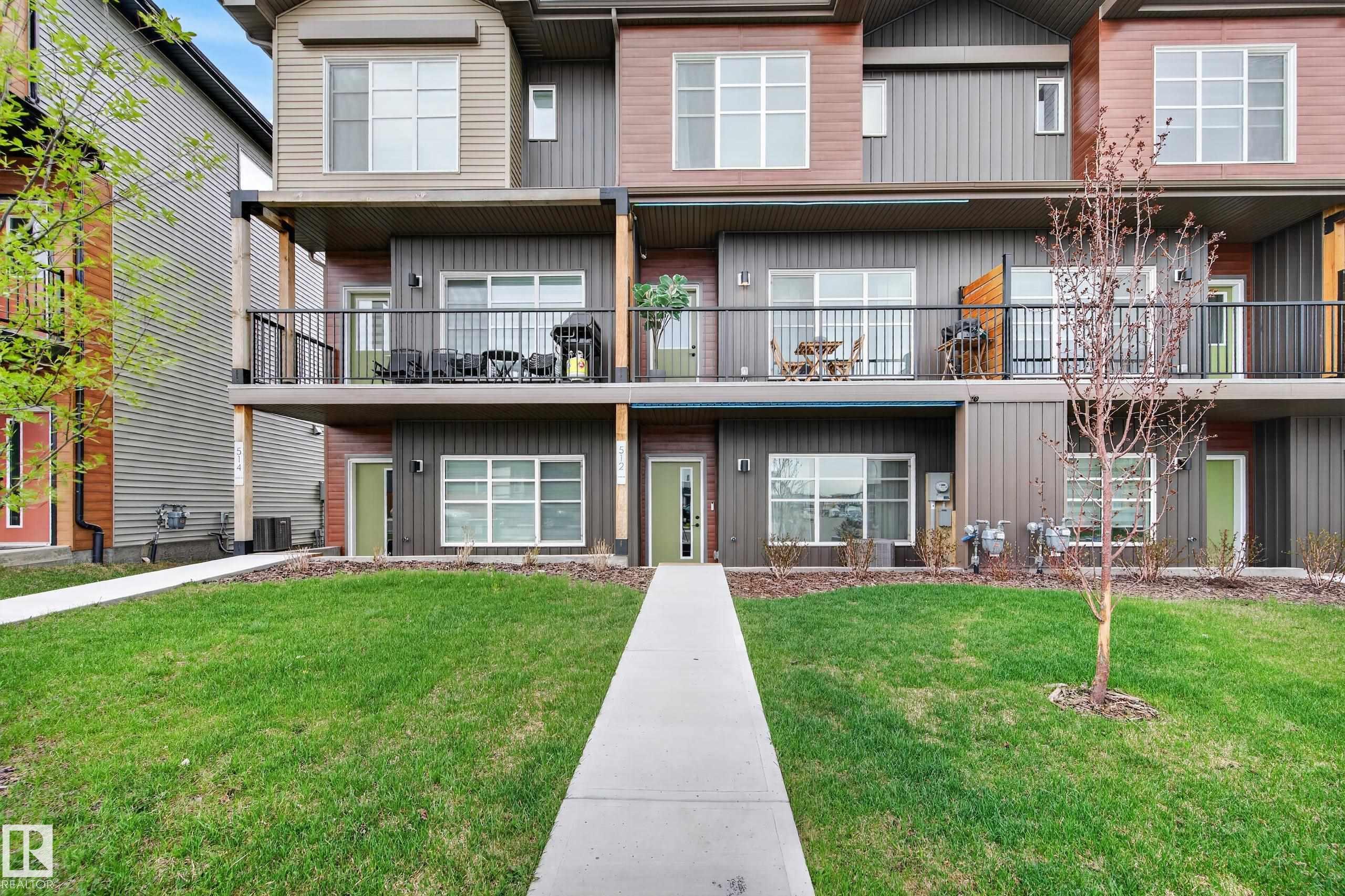 512 37 Street SW, Charlesworth, Edmonton