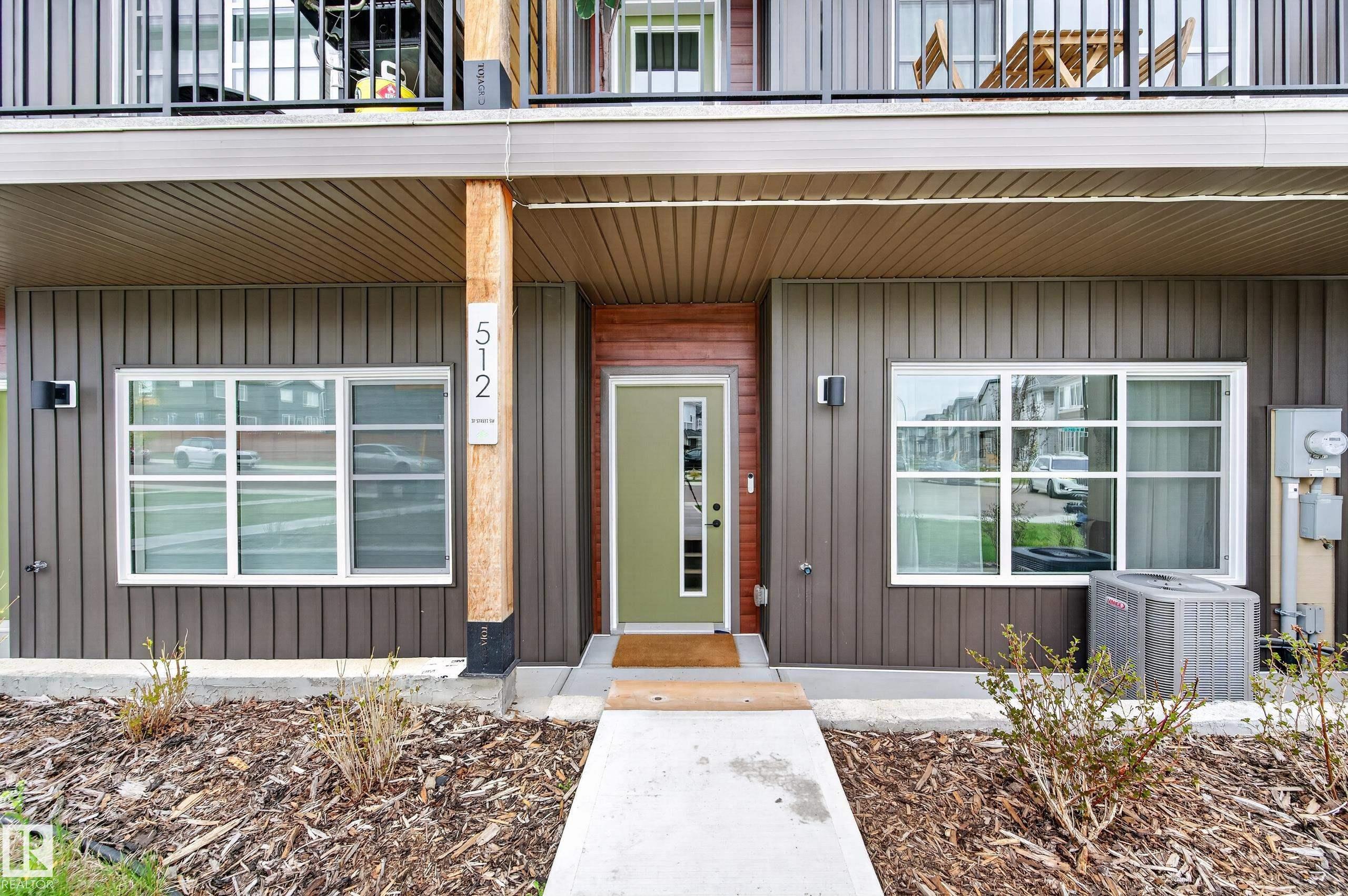 512 37 Street SW, Charlesworth, Edmonton