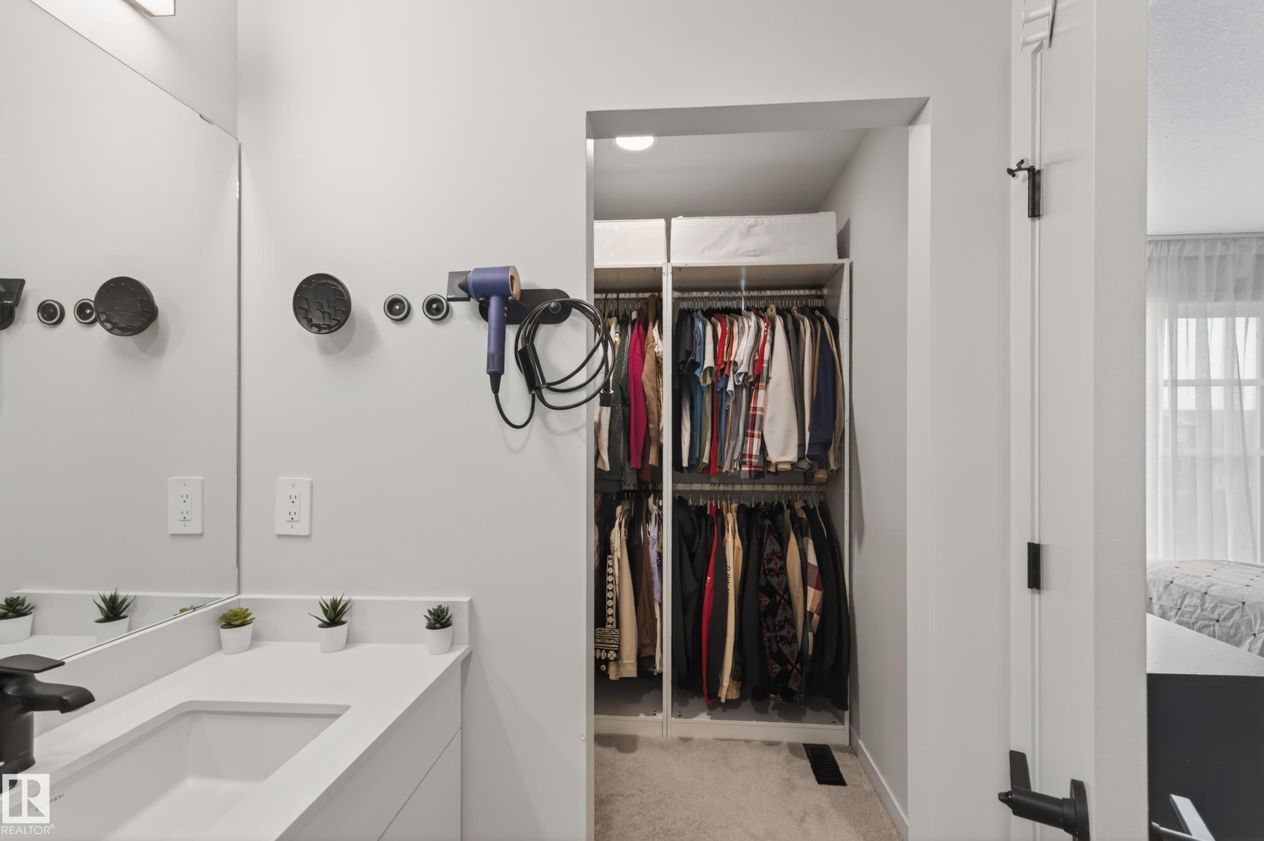 Photo 40 at 512 37 Street SW, Charlesworth, Edmonton