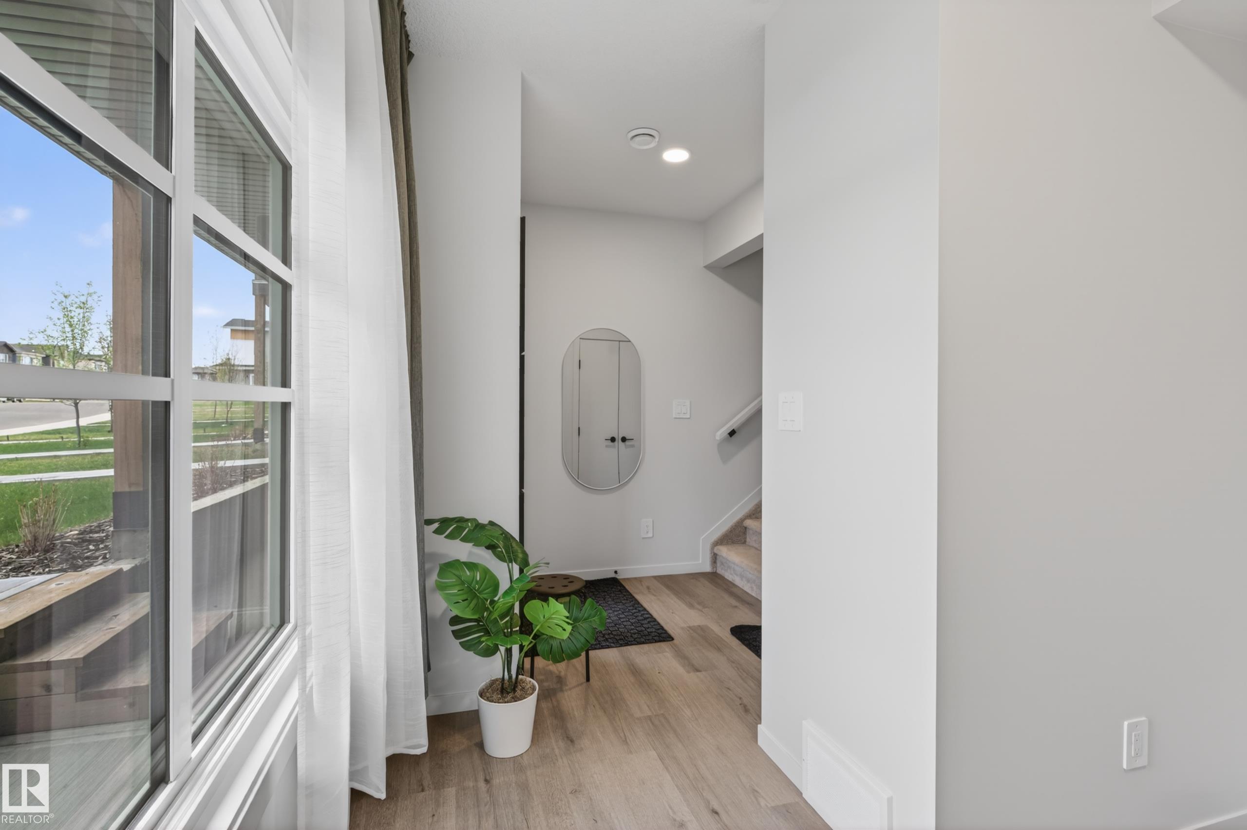 Photo 8 at 512 37 Street SW, Charlesworth, Edmonton