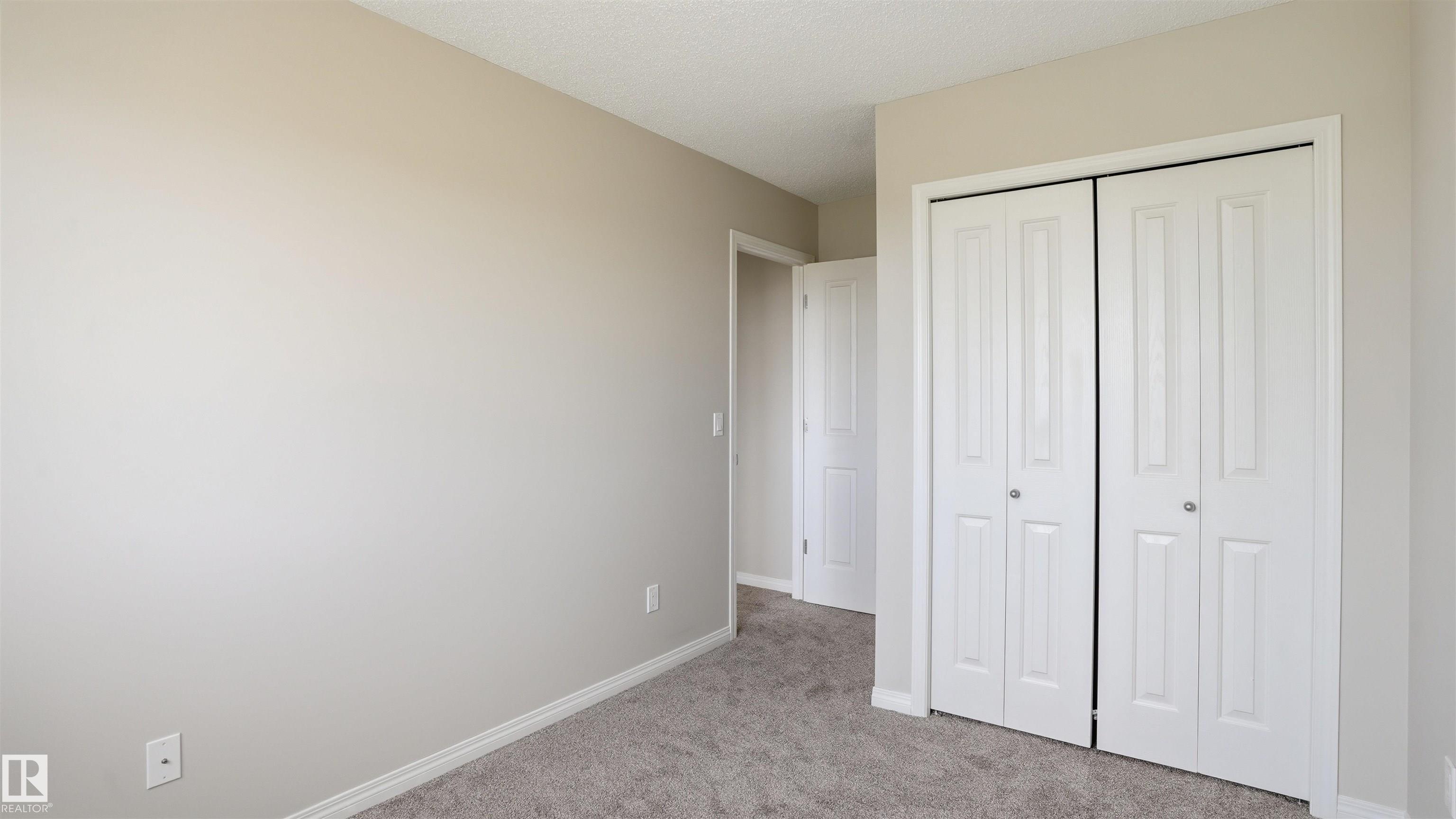 https://zimg.paragon.ice.com/ParagonImages/Property/PM/RAE/225401119/31/0/0/5314da6a858c4d32e3eb4844b534ef83/1/23b51f55447c070446b92d1c4f099c4c/225401119-0bedab96-a1bf-43c8-adcd-1d5e23568cf6.JPG