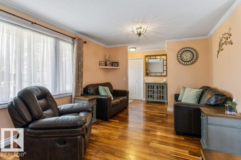 Photo 11 at 1111 Moyer Drive, Westboro, Sherwood Park