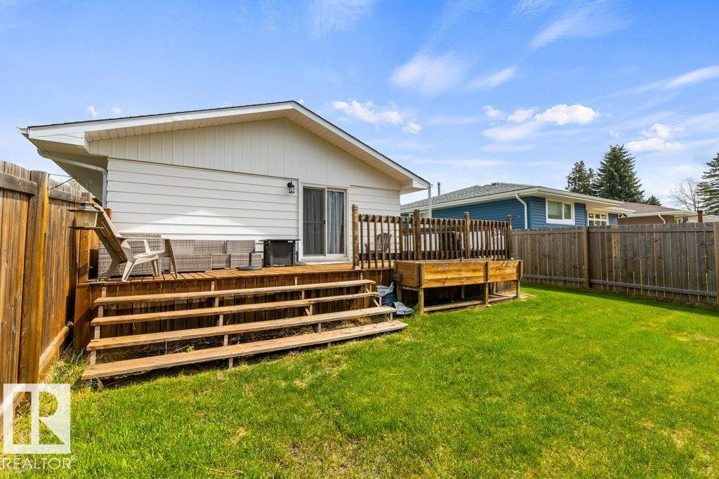 Photo 43 at 1111 Moyer Drive, Westboro, Sherwood Park