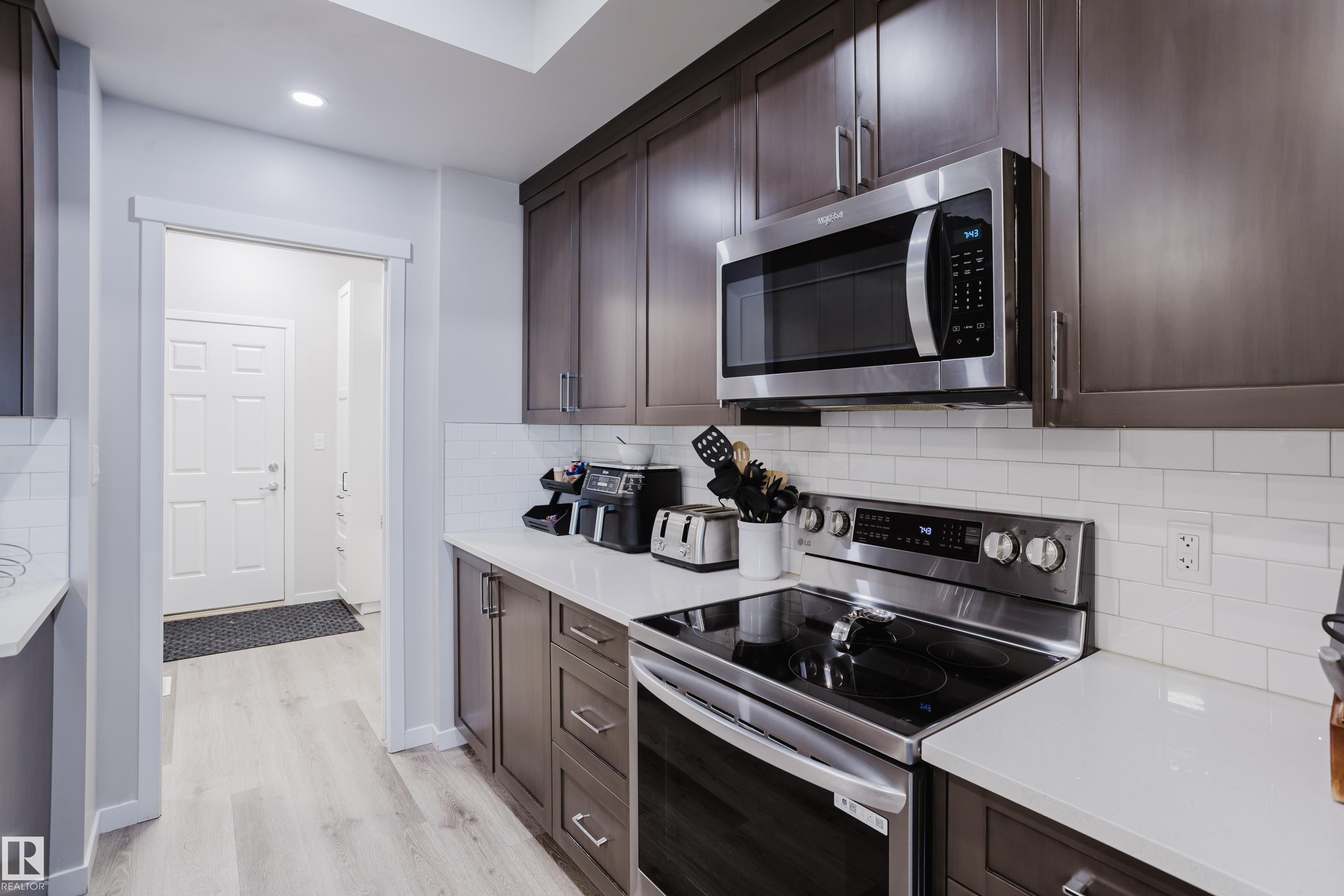 Photo 12 at 15151 26 Street NW, Fraser, Edmonton