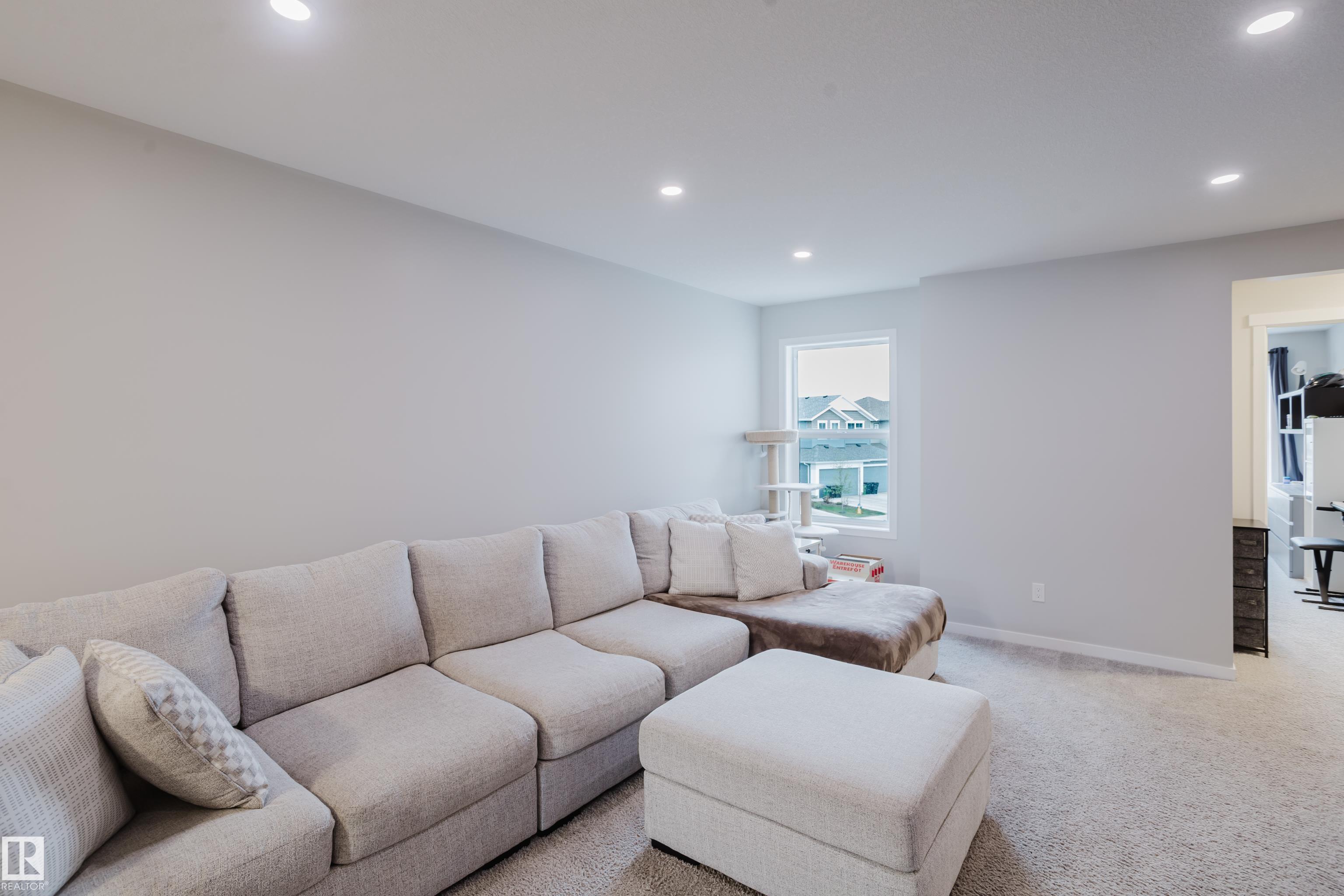 Photo 28 at 15151 26 Street NW, Fraser, Edmonton