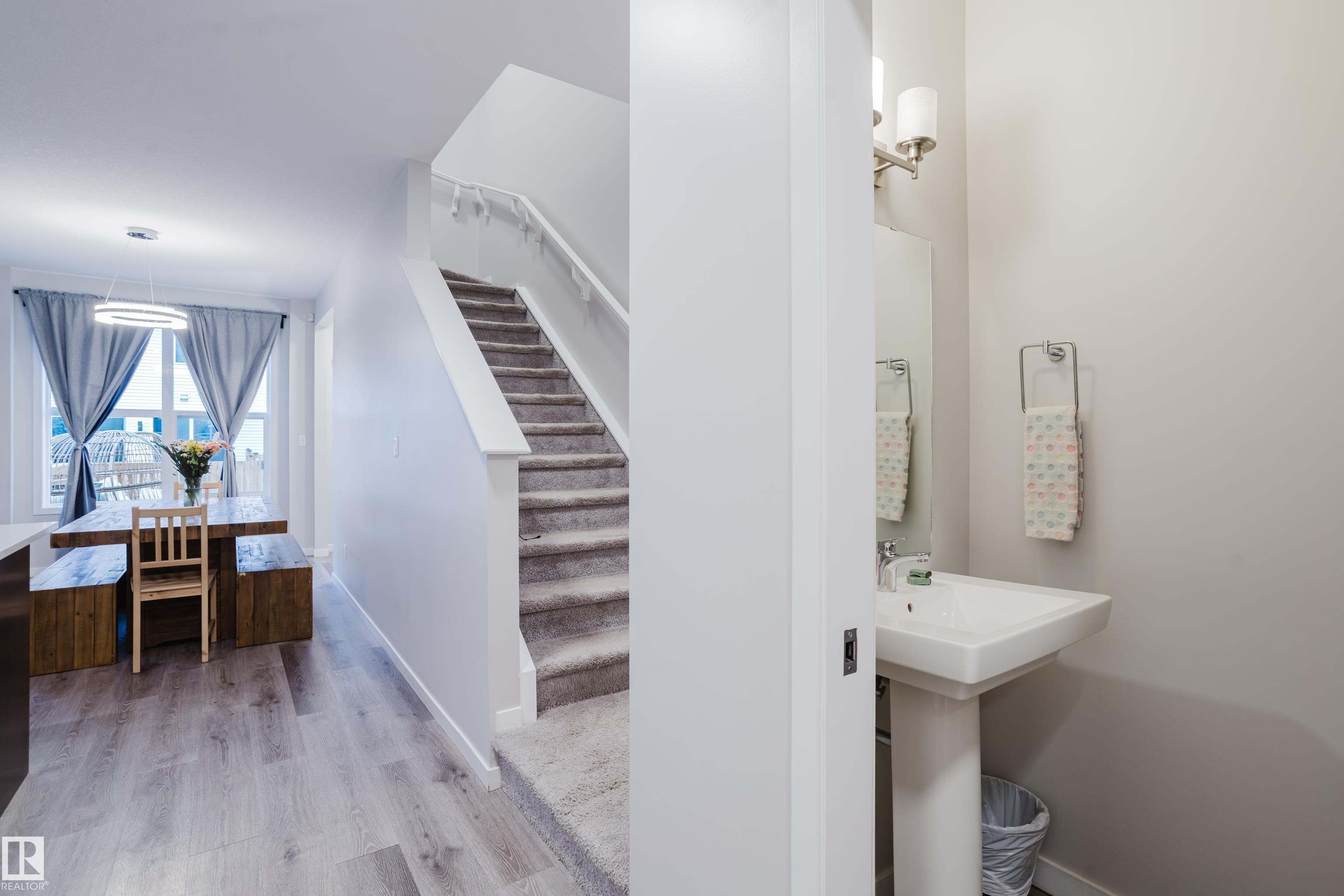 Photo 6 at 15151 26 Street NW, Fraser, Edmonton