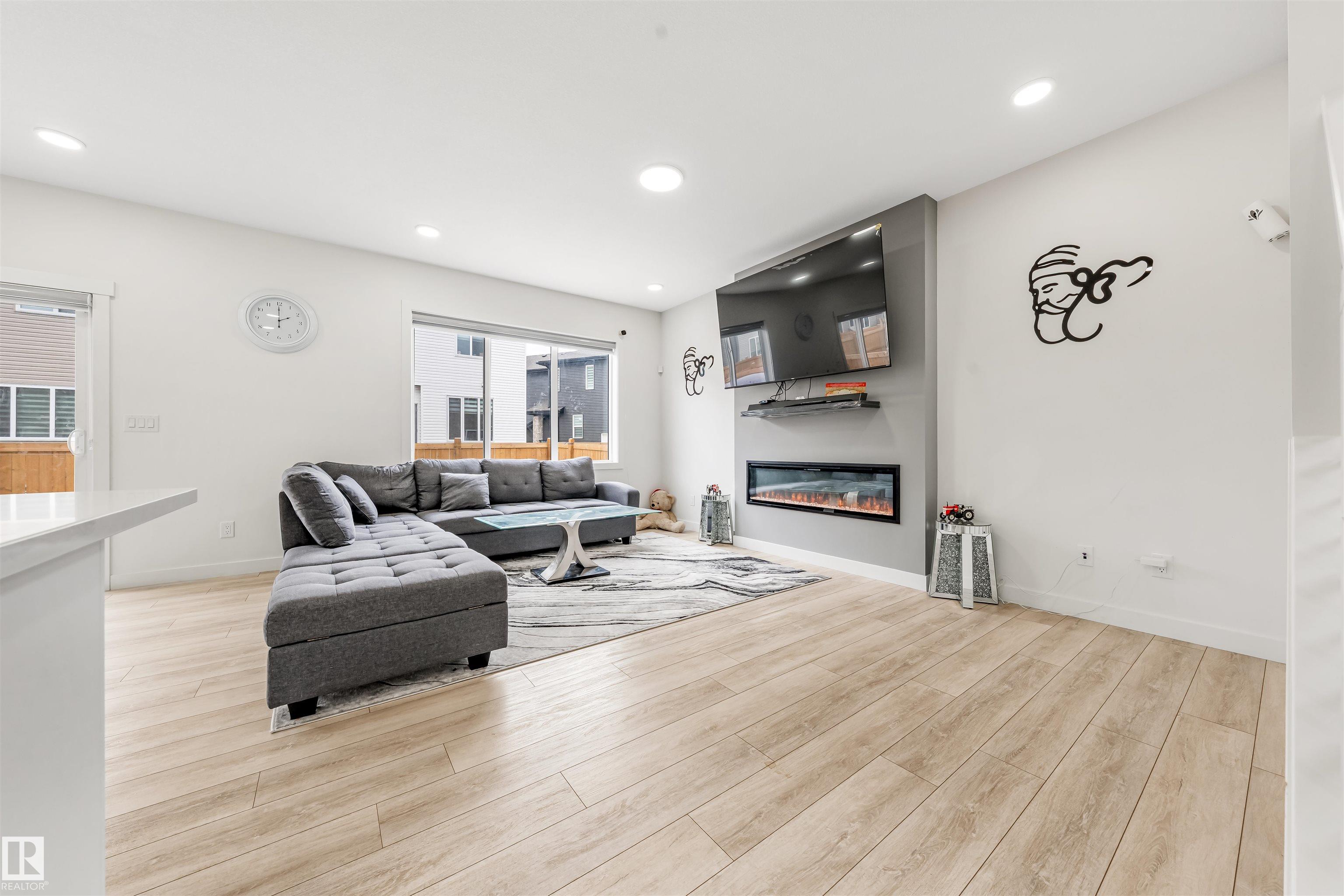 Photo 15 at 2629 15a Avenue NW, Laurel, Edmonton