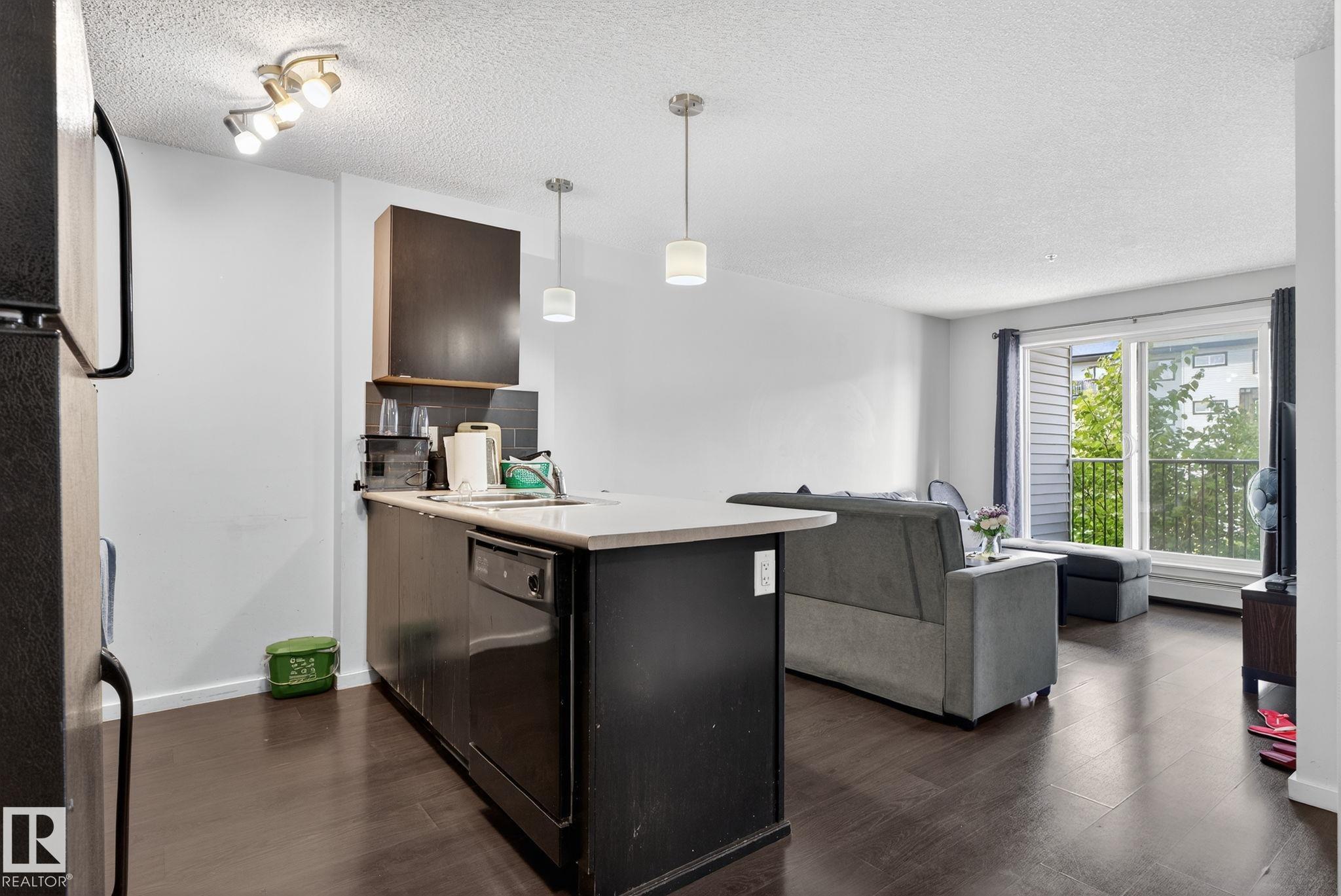 Photo 8 at 209 - 3353 16a NW, Laurel, Edmonton