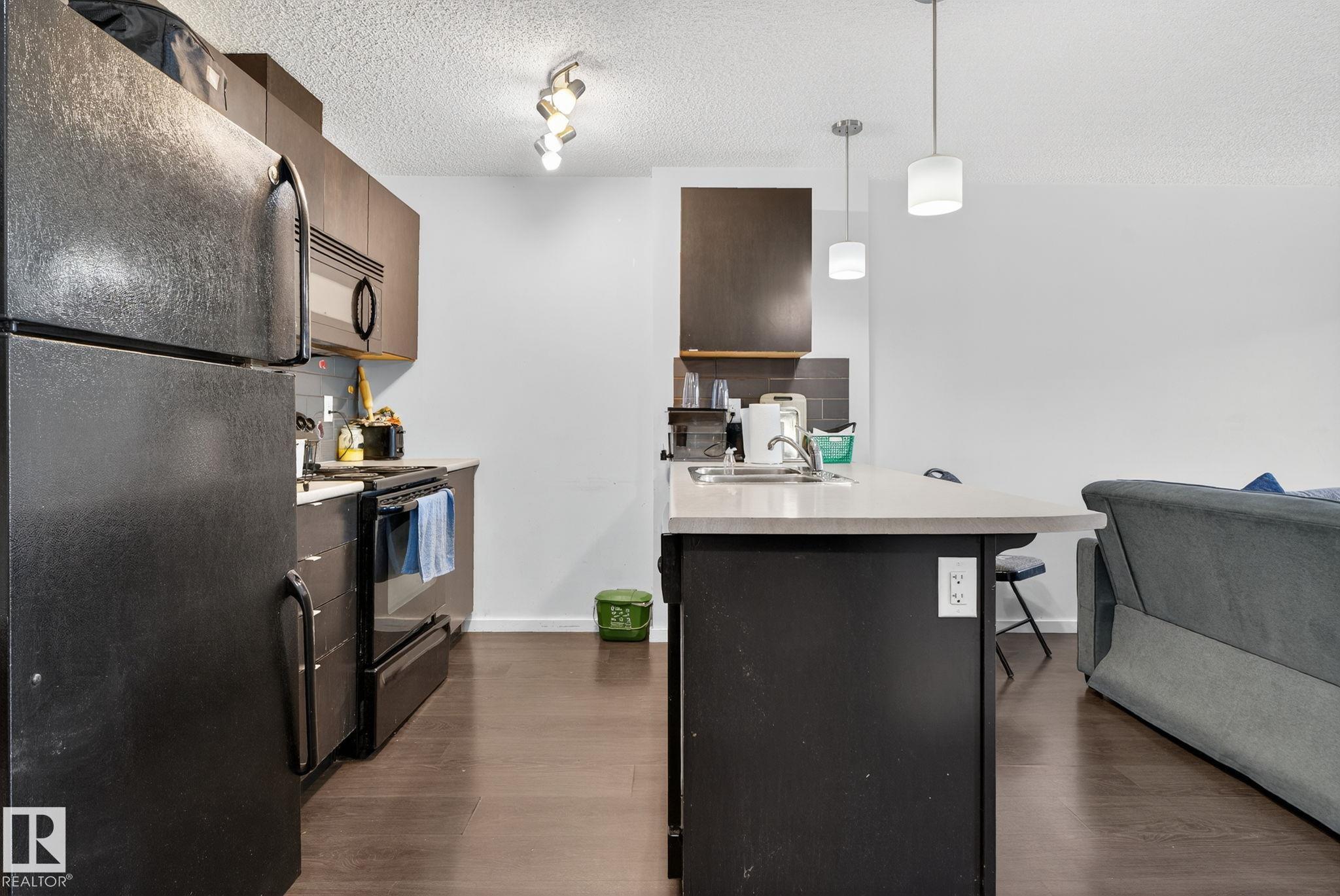 Photo 9 at 209 - 3353 16a NW, Laurel, Edmonton