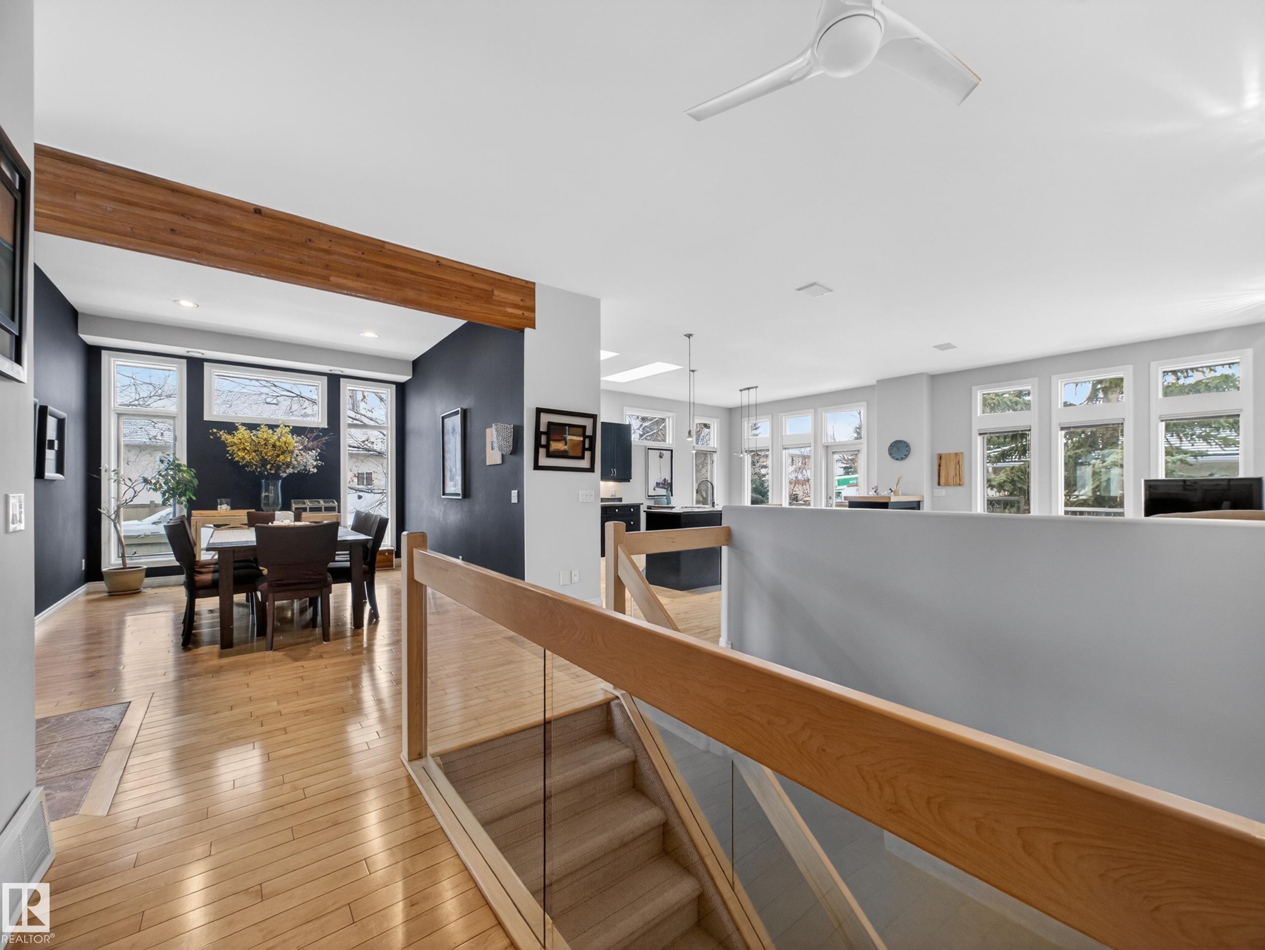 https://zimg.paragon.ice.com/ParagonImages/Property/PM/RAE/225401134/32/0/0/0155ecedbe96372c8f88591eb2f83d69/1/fadedb2aa5ce55db667bb08e76b5de62/225401134-b0eb4768-2ce2-4c30-9d2d-d9b19174e61e.JPG